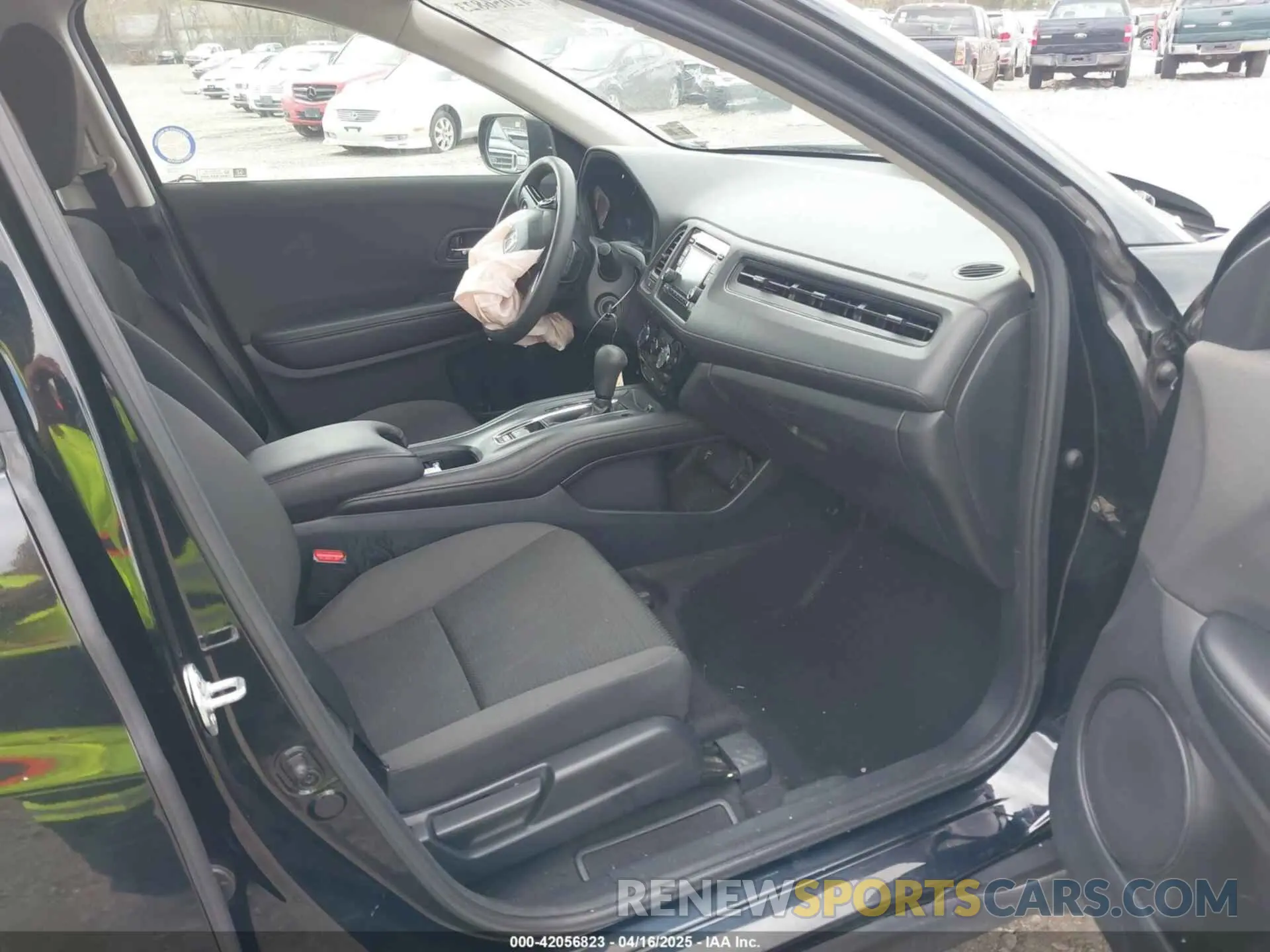 5 Photograph of a damaged car 3CZRU6H32MM754494 HONDA HR-V 2021