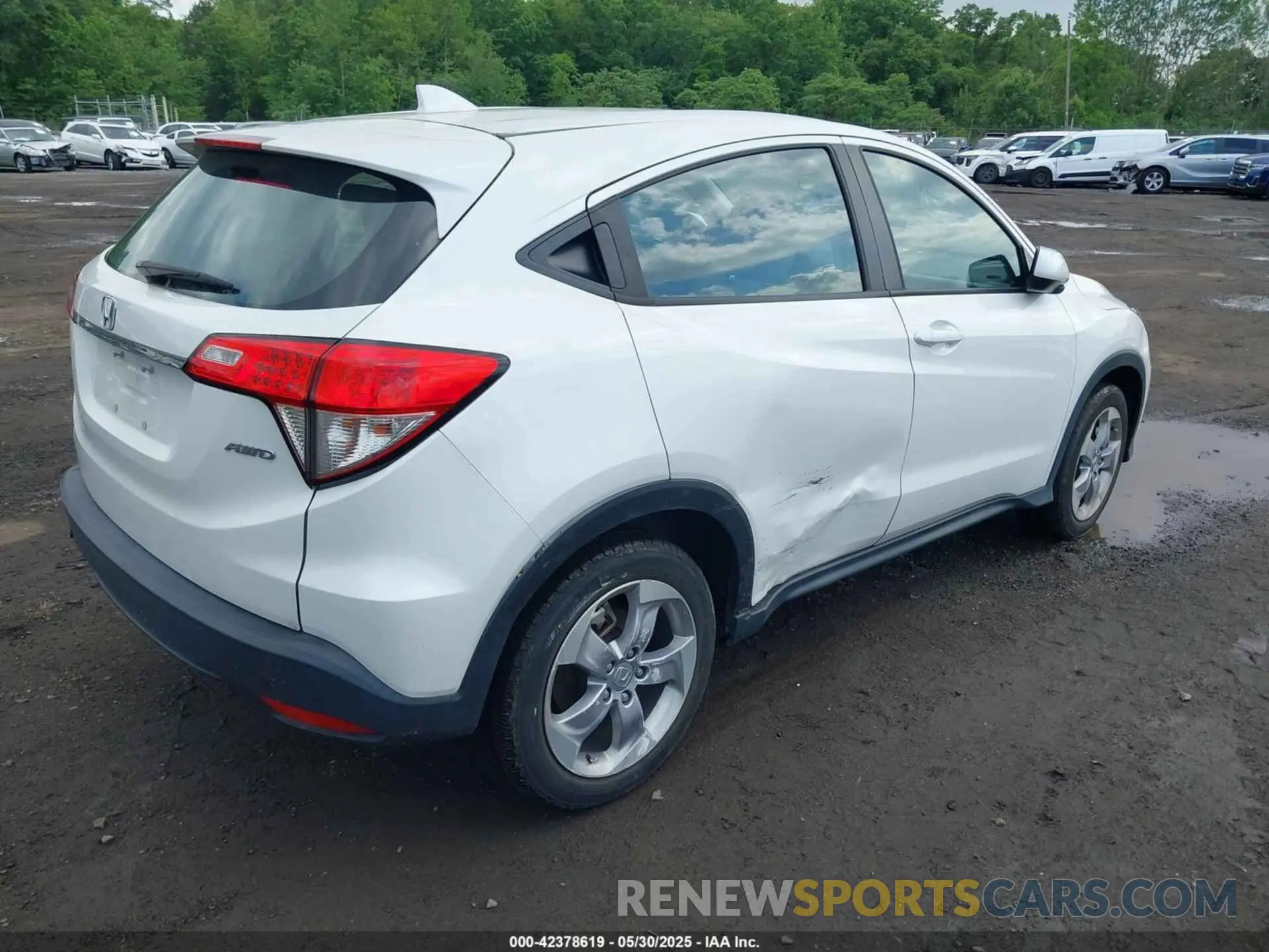6 Photograph of a damaged car 3CZRU6H33MM713890 HONDA HR-V 2021