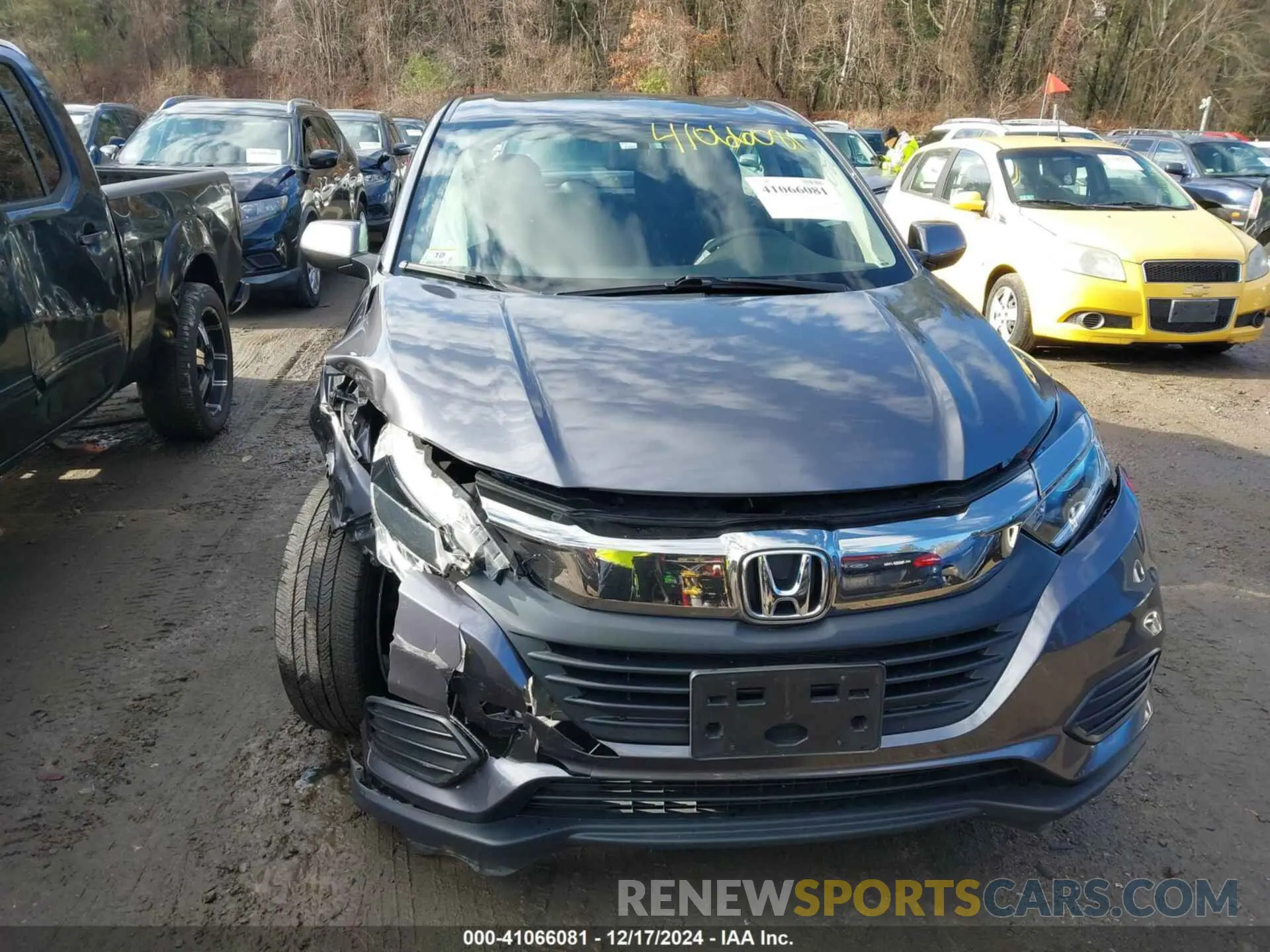 12 Photograph of a damaged car 3CZRU6H35MM707234 HONDA HR-V 2021