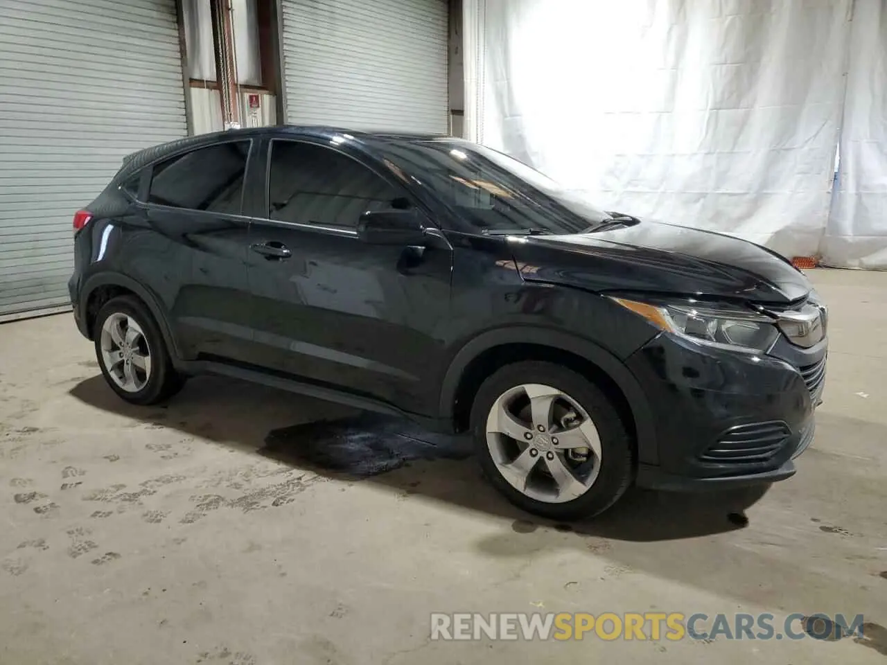 4 Photograph of a damaged car 3CZRU6H35MM712496 HONDA HR-V 2021