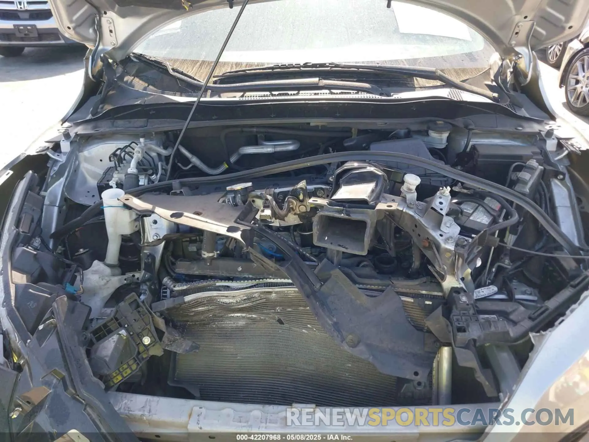 10 Photograph of a damaged car 3CZRU6H35MM756417 HONDA HR-V 2021