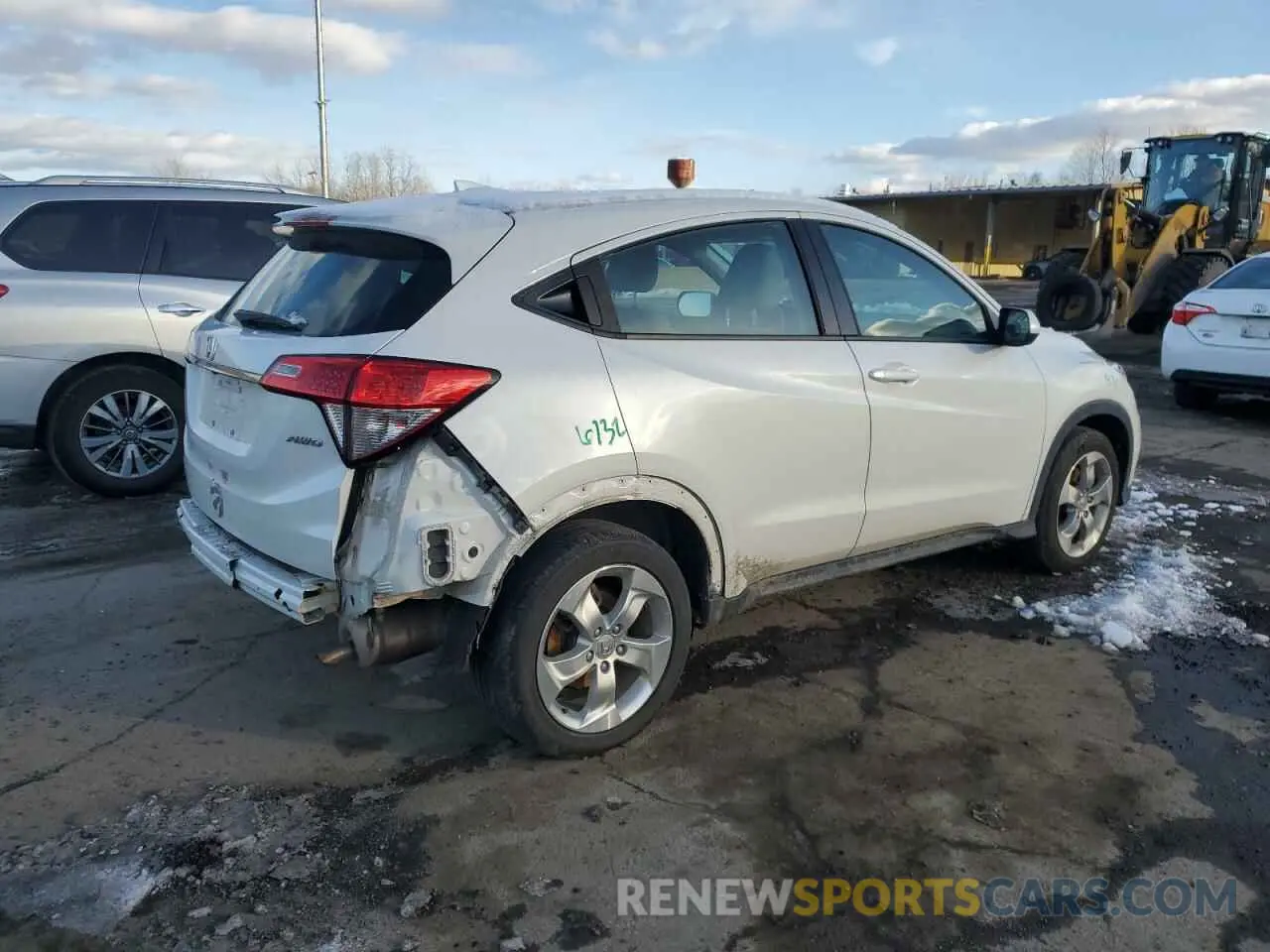 3 Photograph of a damaged car 3CZRU6H37MM719742 HONDA HR-V 2021