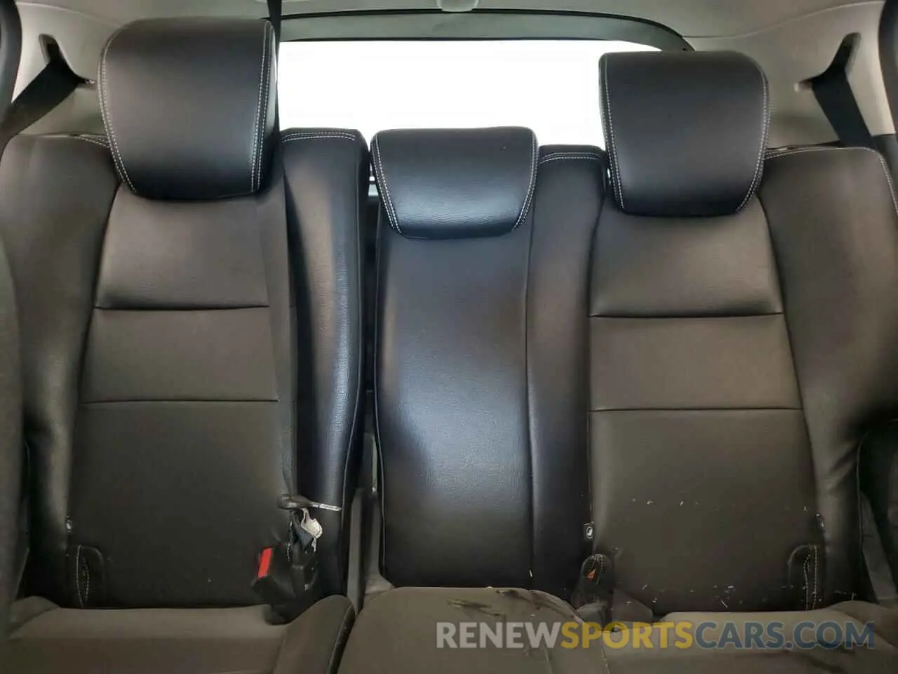 10 Photograph of a damaged car 3CZRU6H39MM712520 HONDA HR-V 2021