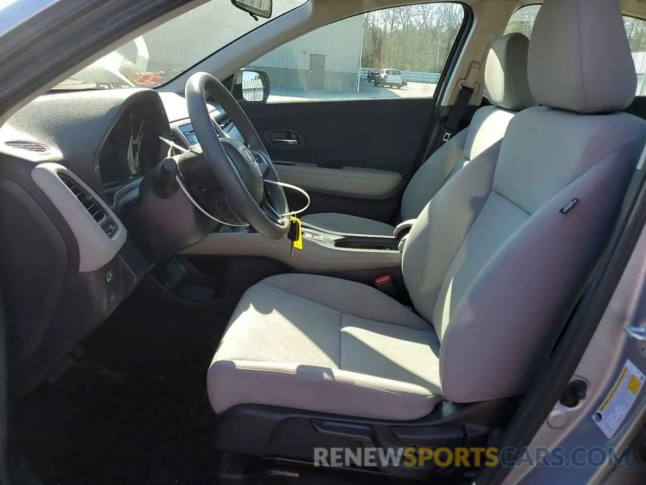 7 Photograph of a damaged car 3CZRU6H39MM723713 HONDA HR-V 2021