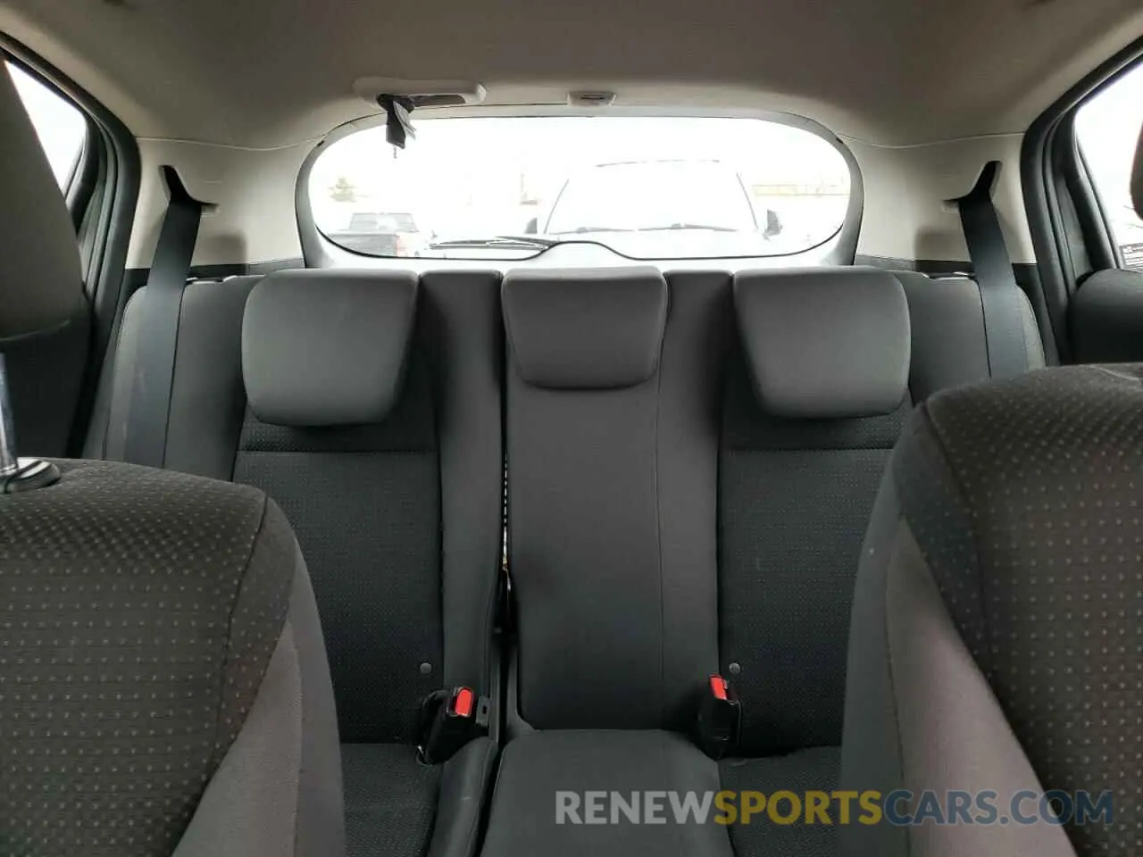 10 Photograph of a damaged car 3CZRU6H39MM732900 HONDA HR-V 2021