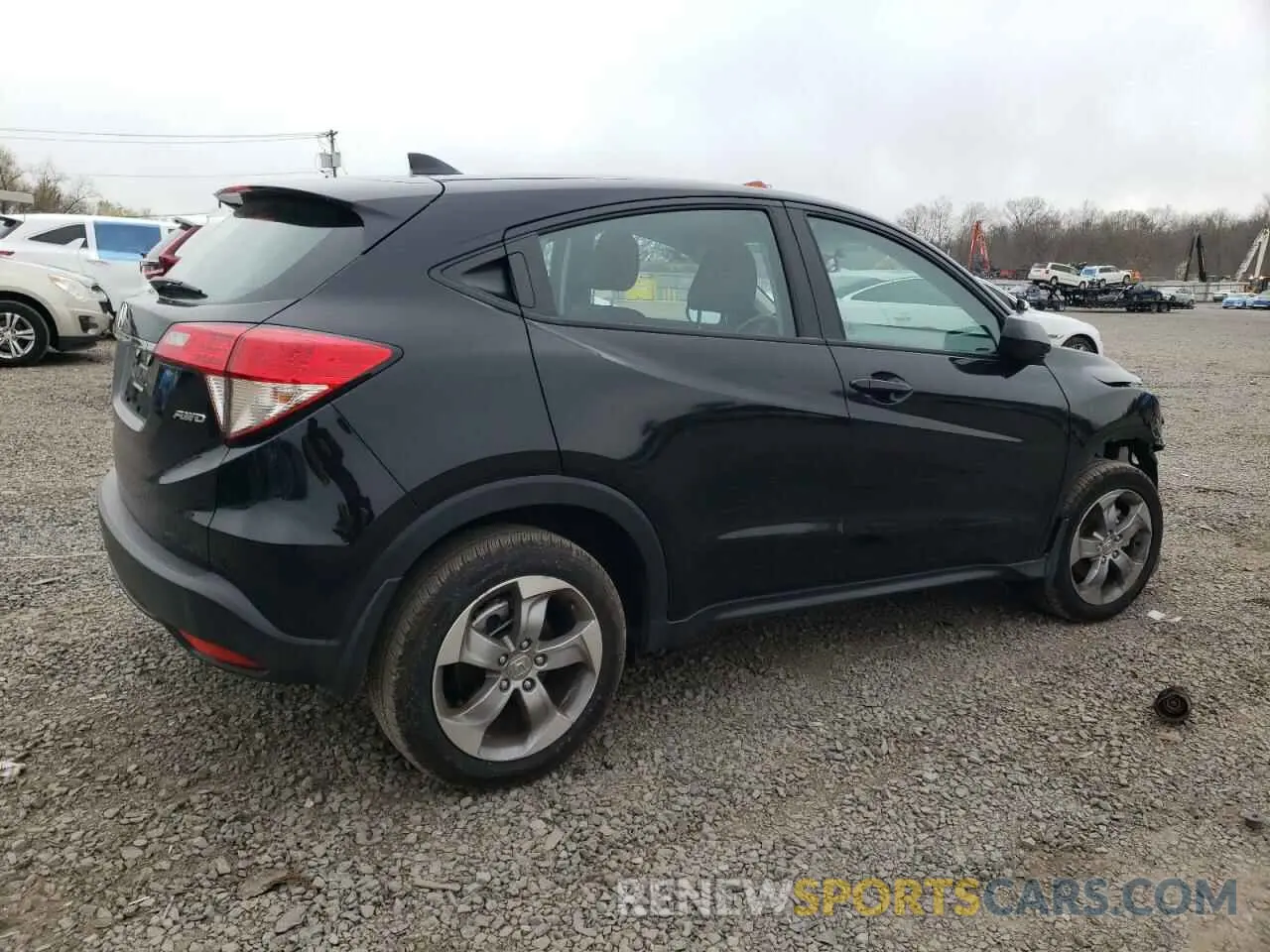 3 Photograph of a damaged car 3CZRU6H39MM732900 HONDA HR-V 2021