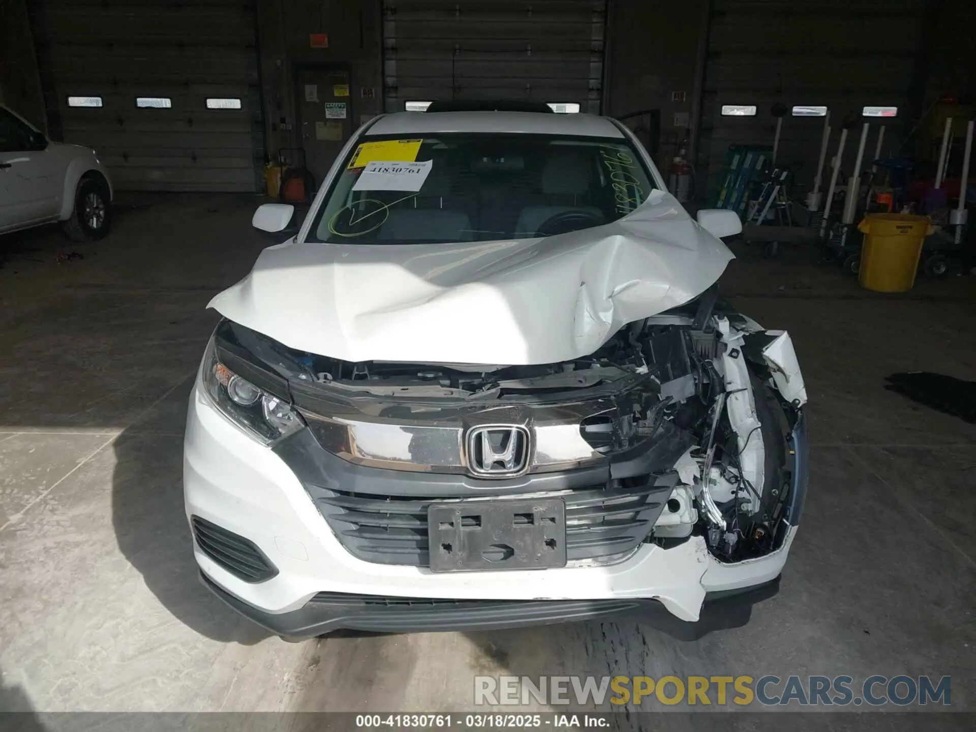 12 Photograph of a damaged car 3CZRU6H39MM734422 HONDA HR-V 2021