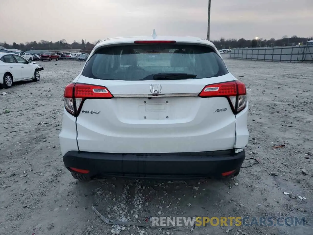 6 Photograph of a damaged car 3CZRU6H39MM737725 HONDA HR-V 2021