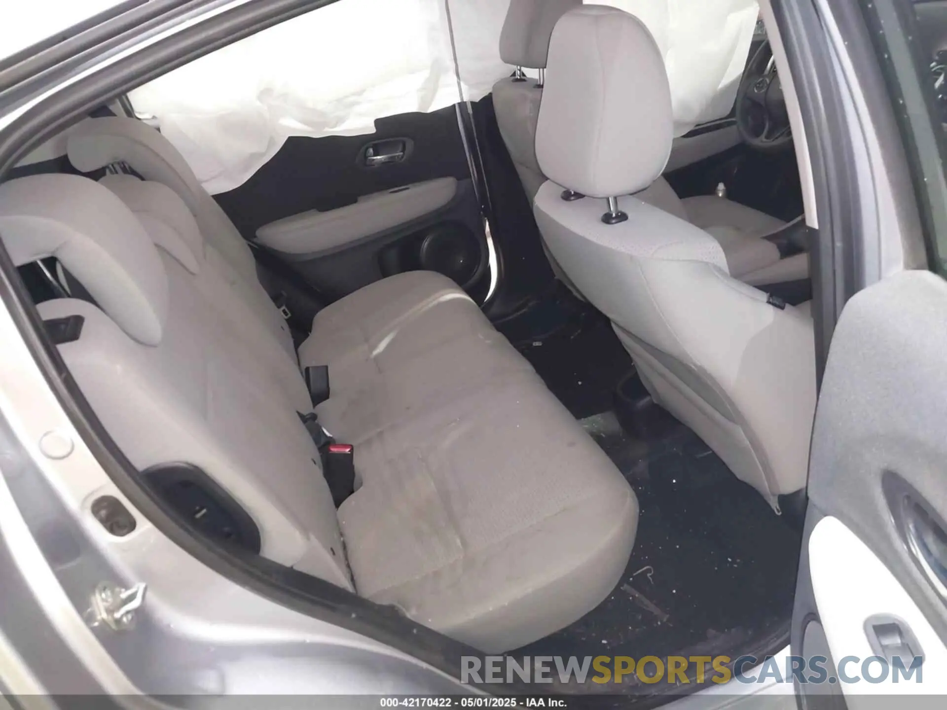 8 Photograph of a damaged car 3CZRU6H3XMM708864 HONDA HR-V 2021