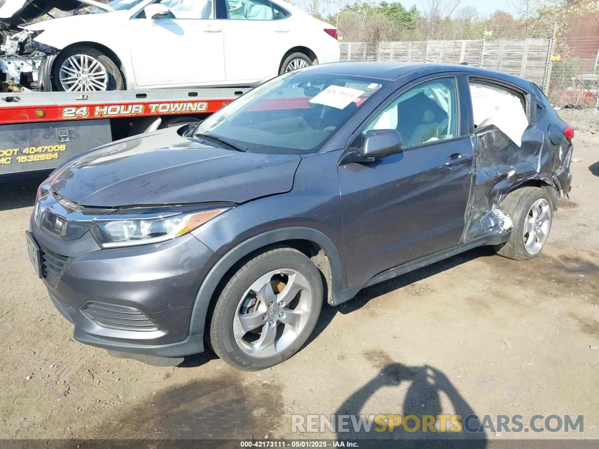 2 Photograph of a damaged car 3CZRU6H3XMM755358 HONDA HR-V 2021