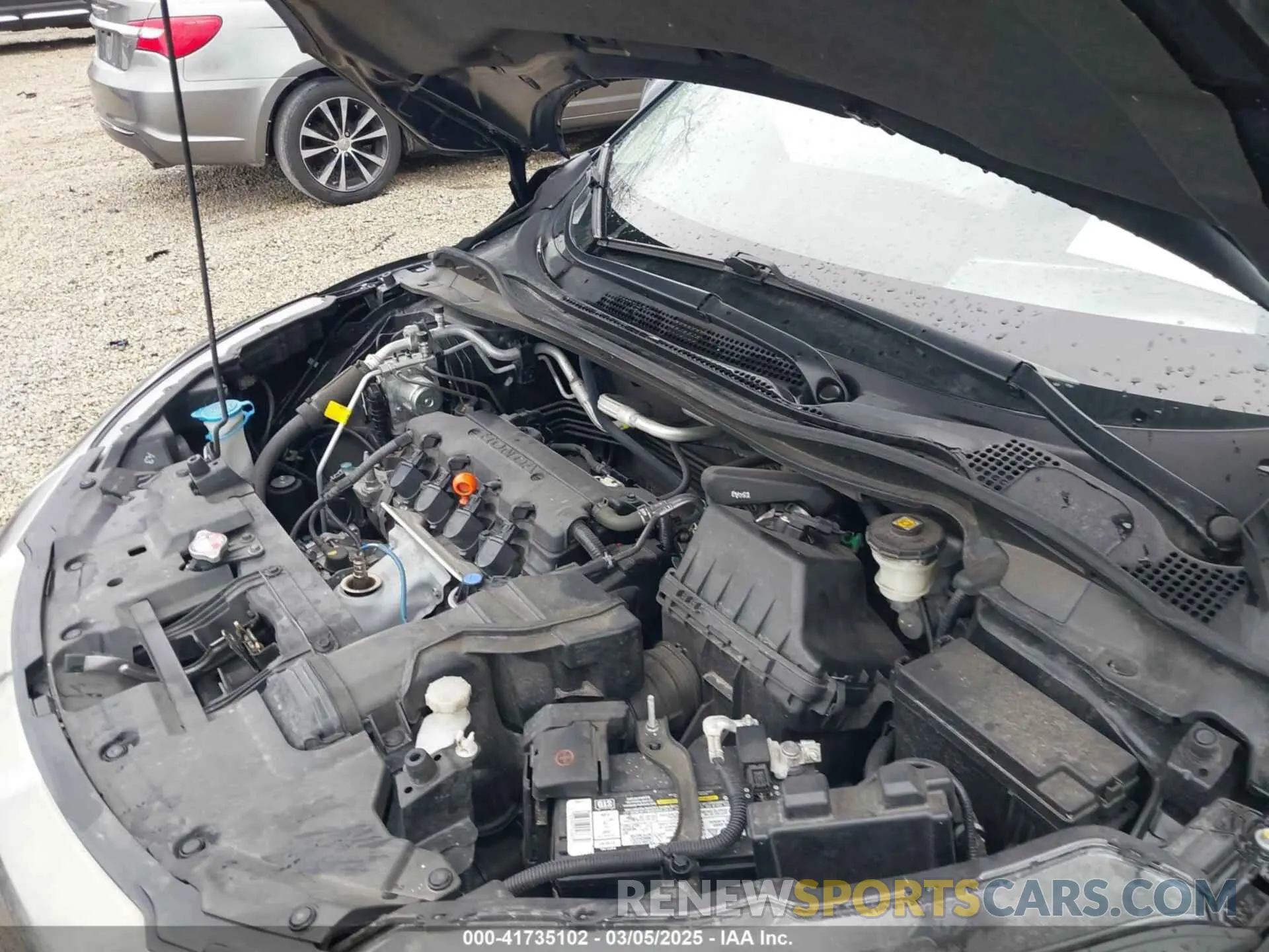 10 Photograph of a damaged car 3CZRU6H50MM717686 HONDA HR-V 2021
