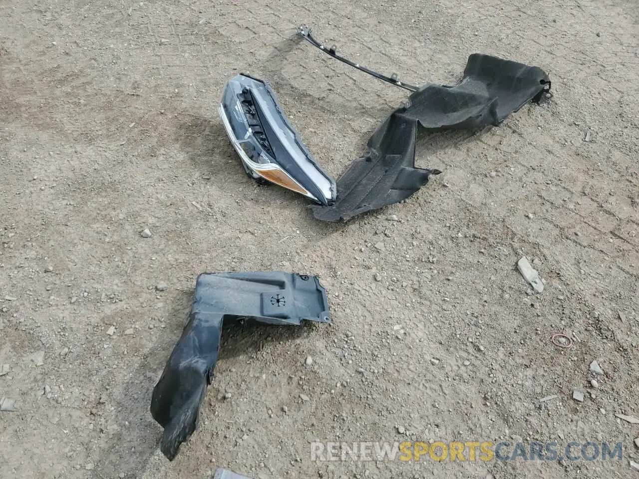 13 Photograph of a damaged car 3CZRU6H51MM704008 HONDA HR-V 2021