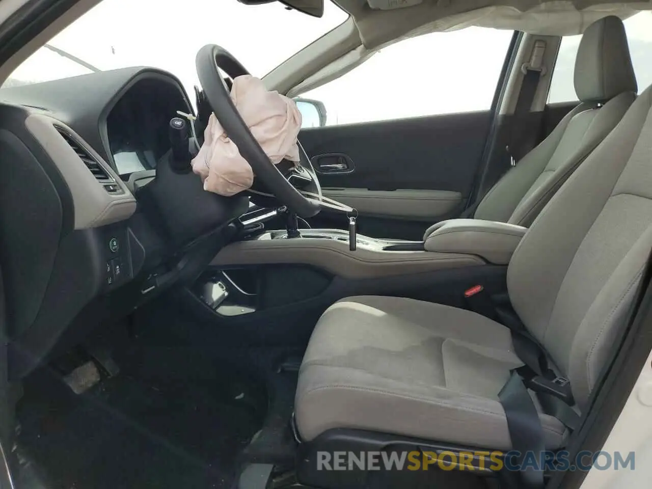 7 Photograph of a damaged car 3CZRU6H51MM704008 HONDA HR-V 2021
