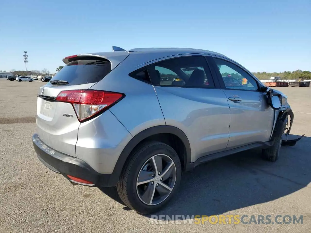 3 Photograph of a damaged car 3CZRU6H51MM706146 HONDA HR-V 2021