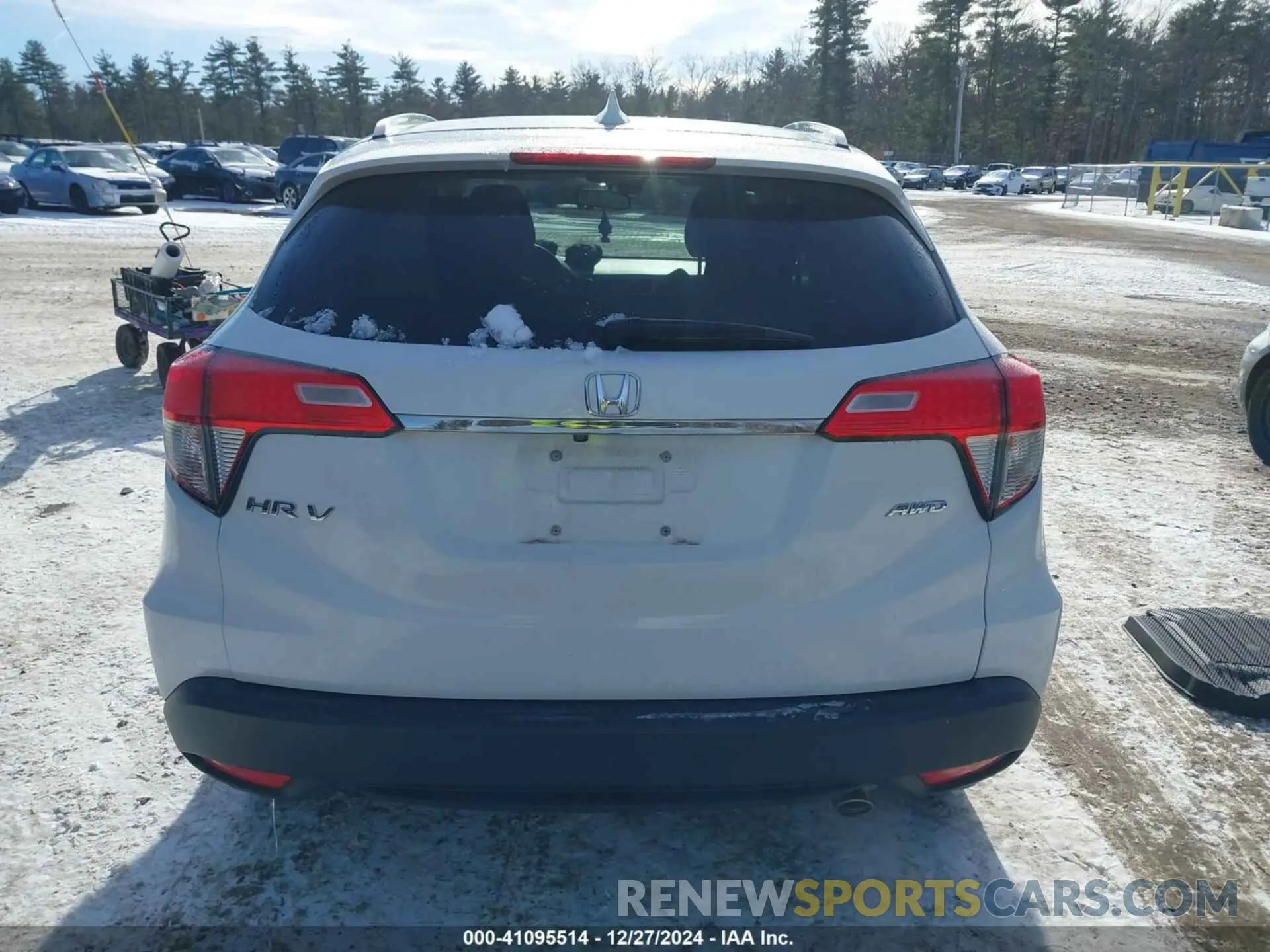 16 Photograph of a damaged car 3CZRU6H51MM720287 HONDA HR-V 2021