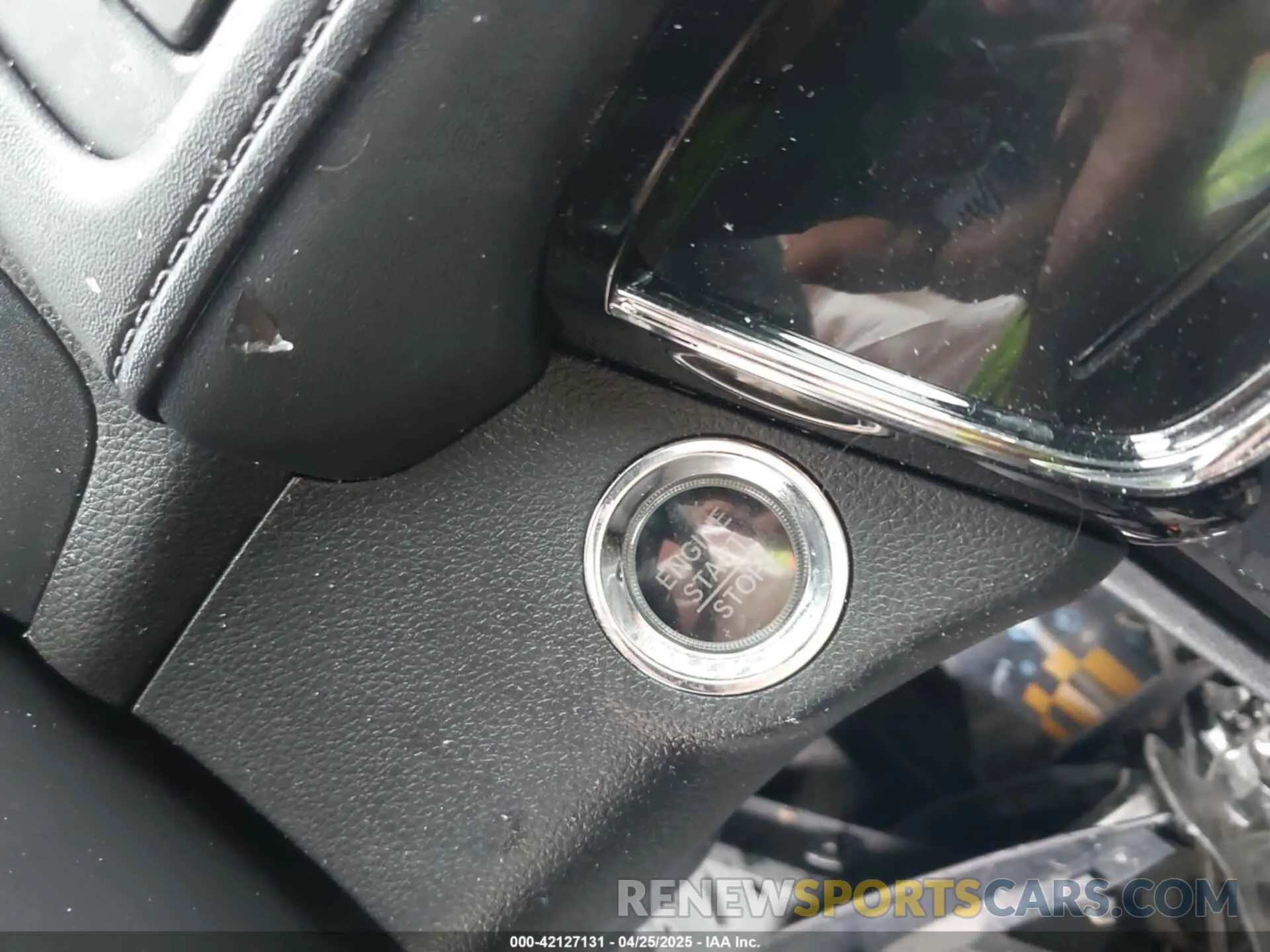 11 Photograph of a damaged car 3CZRU6H51MM720595 HONDA HR-V 2021