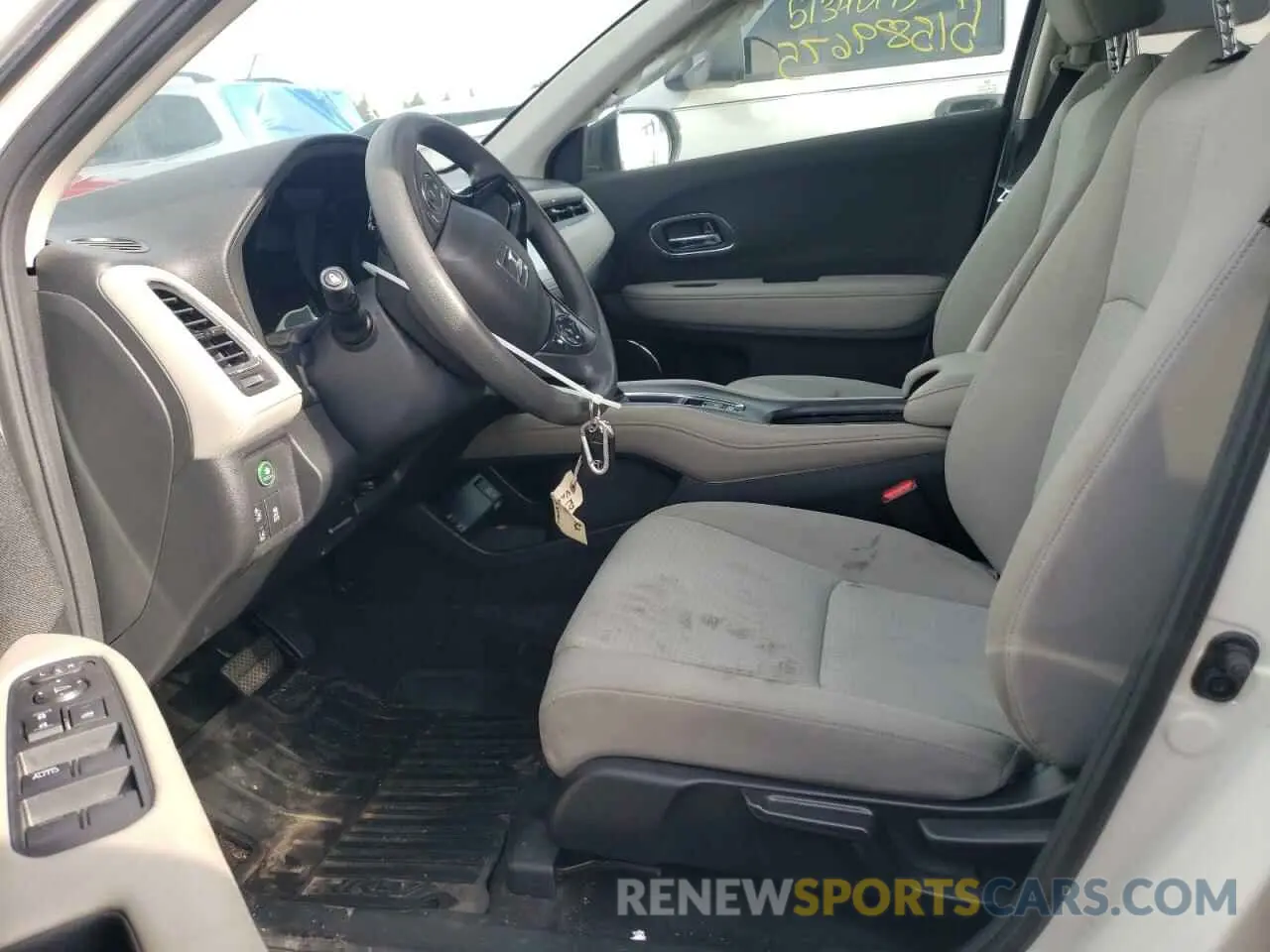 7 Photograph of a damaged car 3CZRU6H51MM743021 HONDA HR-V 2021