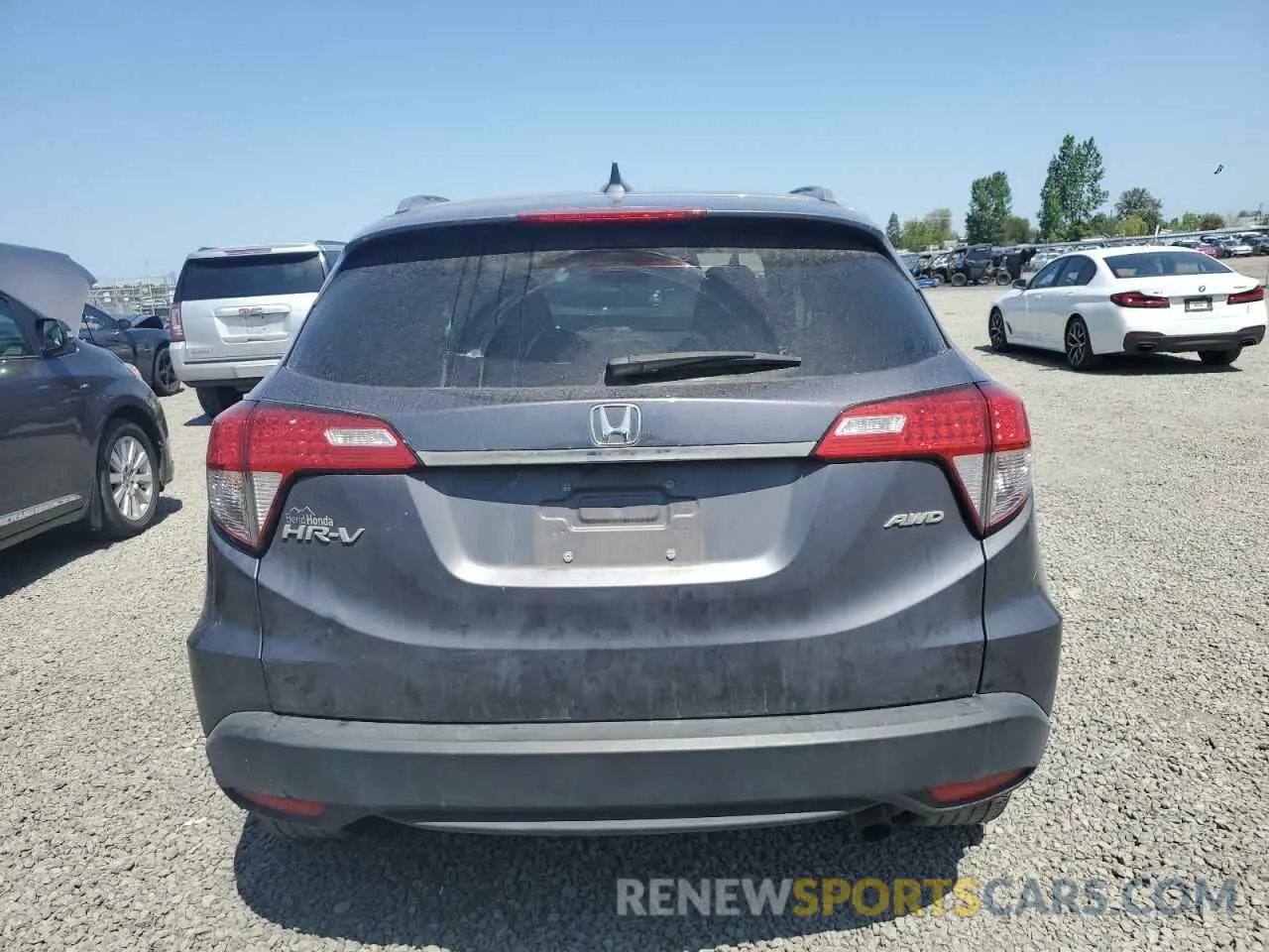 6 Photograph of a damaged car 3CZRU6H52MM713199 HONDA HR-V 2021