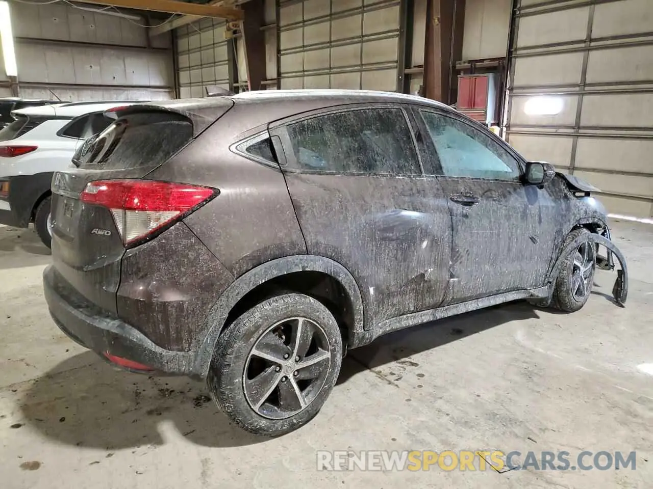 3 Photograph of a damaged car 3CZRU6H53MM729931 HONDA HR-V 2021