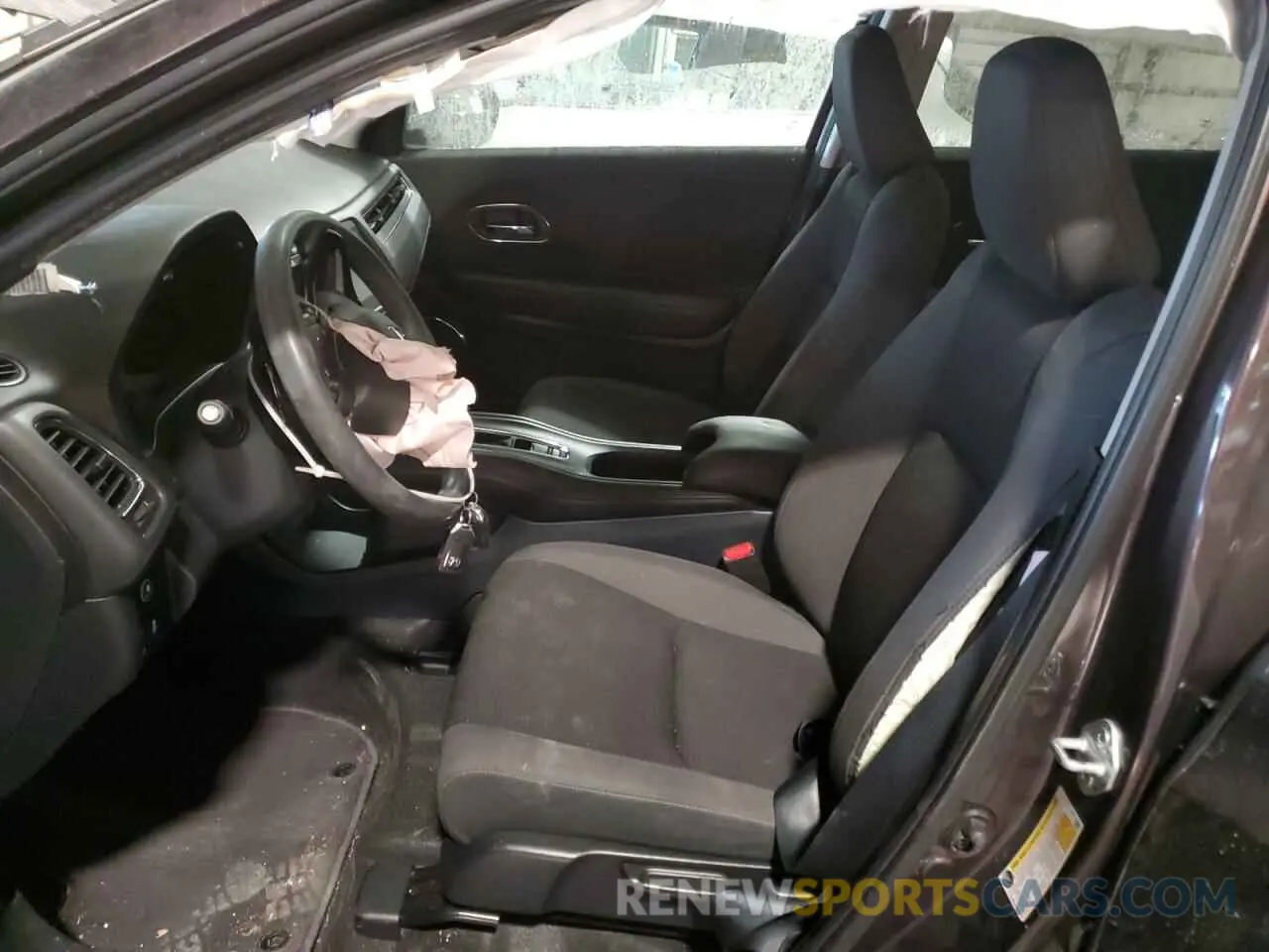 7 Photograph of a damaged car 3CZRU6H53MM729931 HONDA HR-V 2021