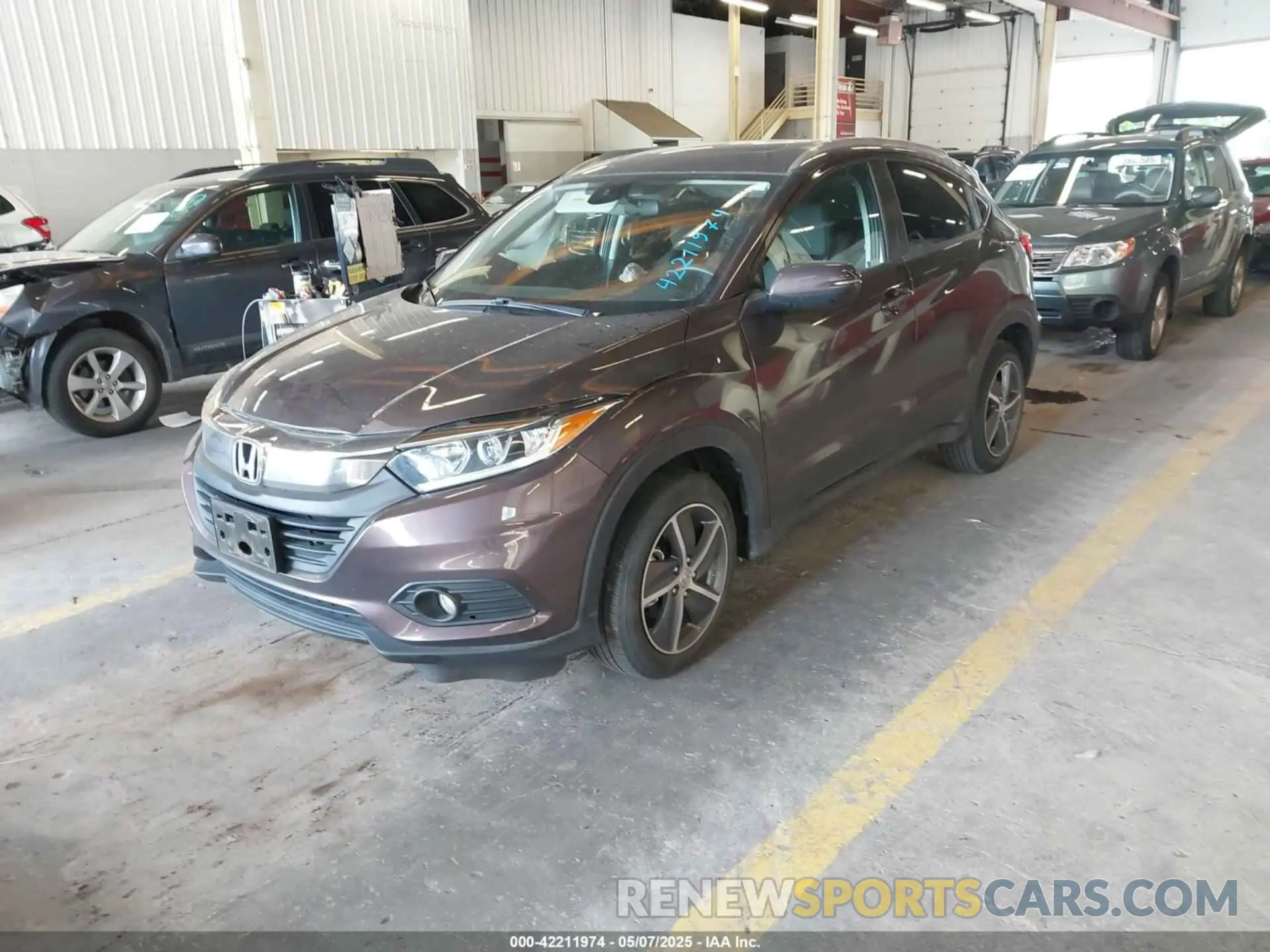 2 Photograph of a damaged car 3CZRU6H53MM740279 HONDA HR-V 2021