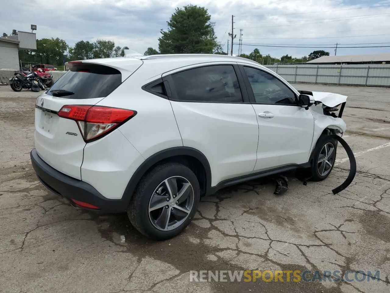 3 Photograph of a damaged car 3CZRU6H53MM740783 HONDA HR-V 2021