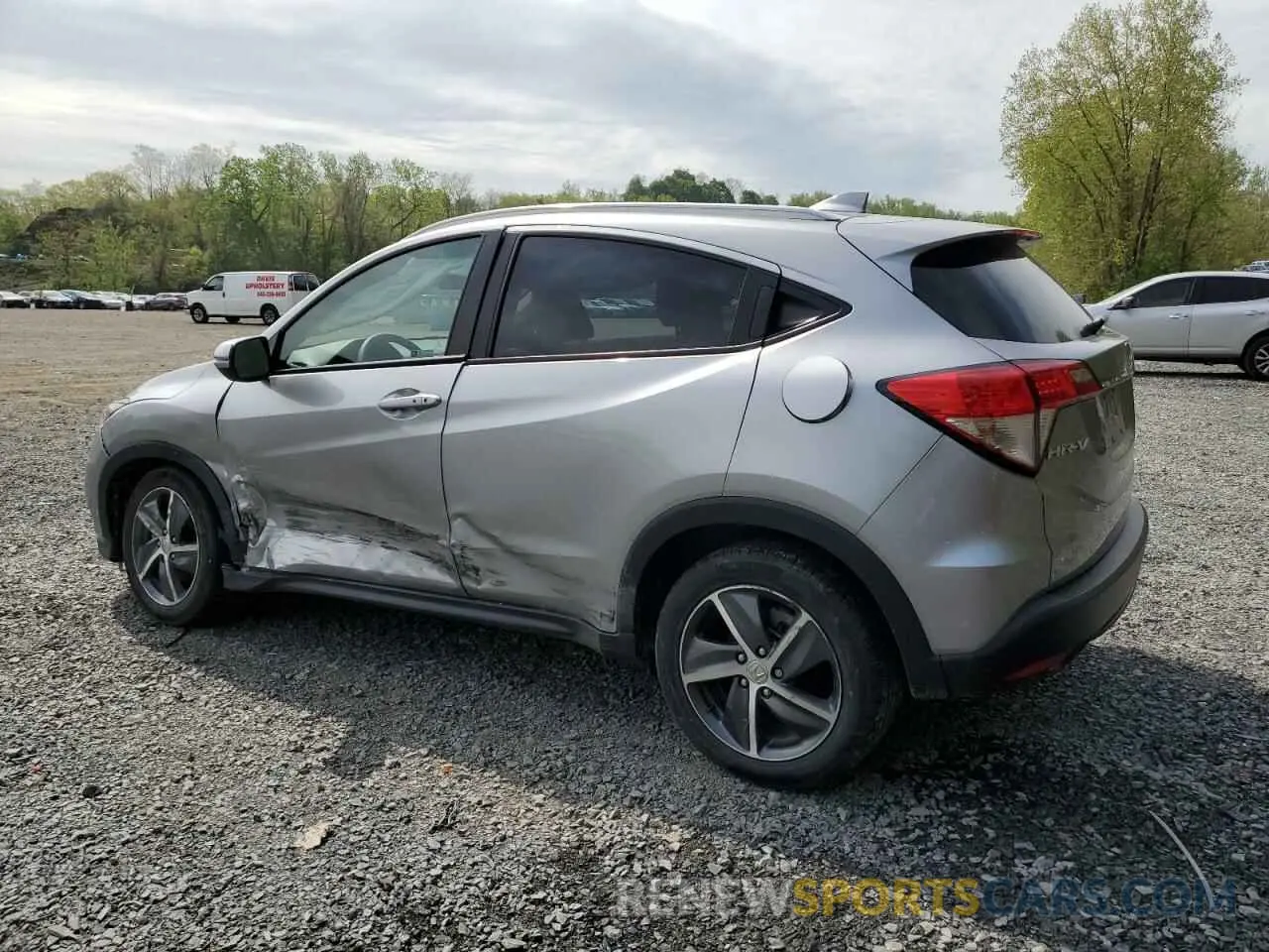 2 Photograph of a damaged car 3CZRU6H54MM735897 HONDA HR-V 2021