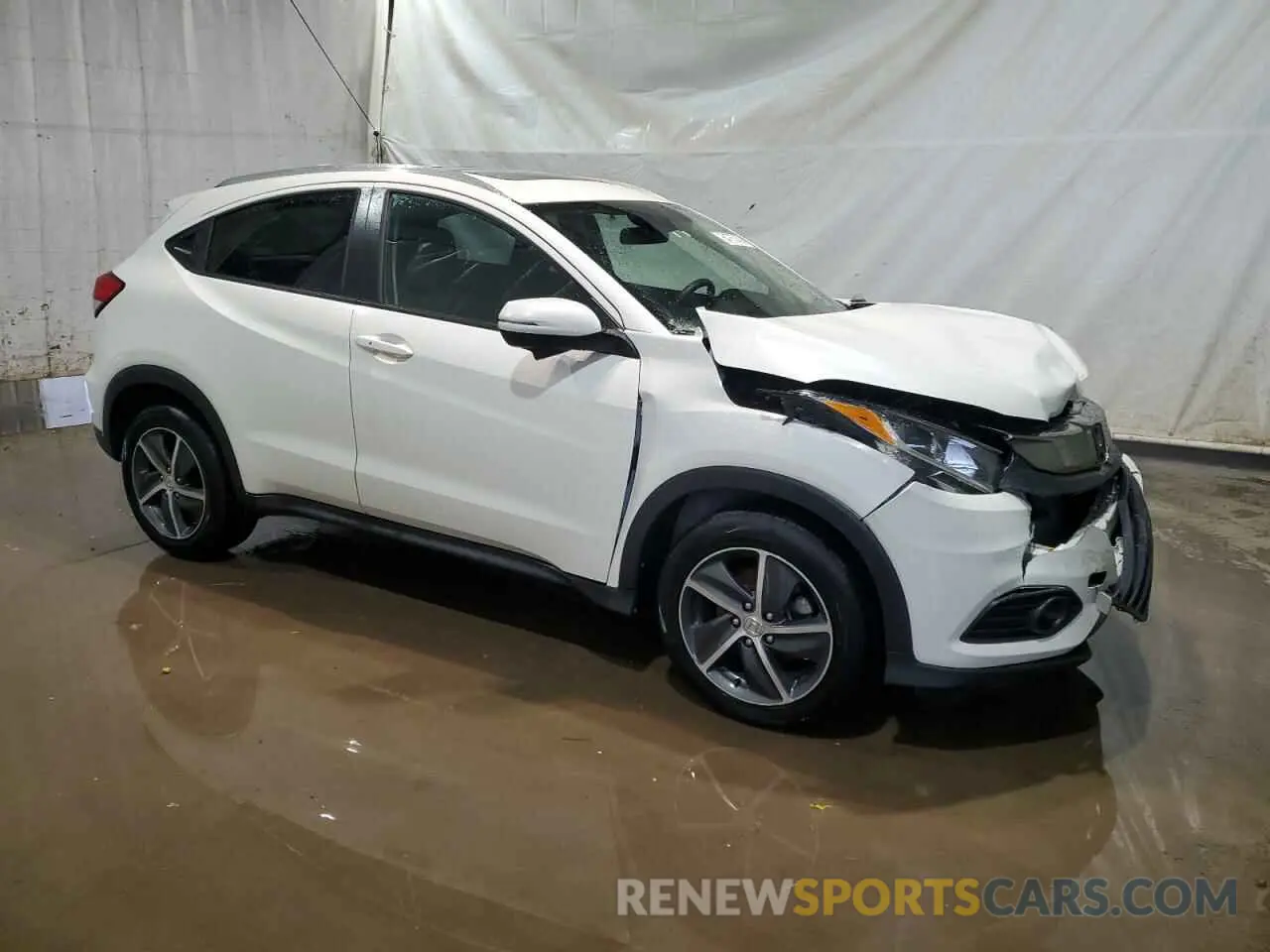 4 Photograph of a damaged car 3CZRU6H55MM706814 HONDA HR-V 2021