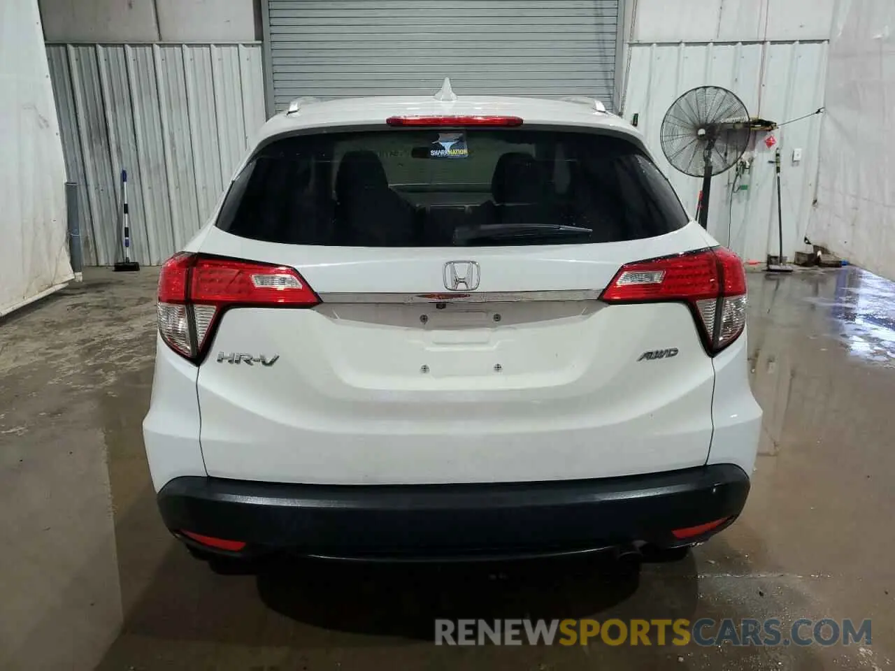 6 Photograph of a damaged car 3CZRU6H55MM706814 HONDA HR-V 2021