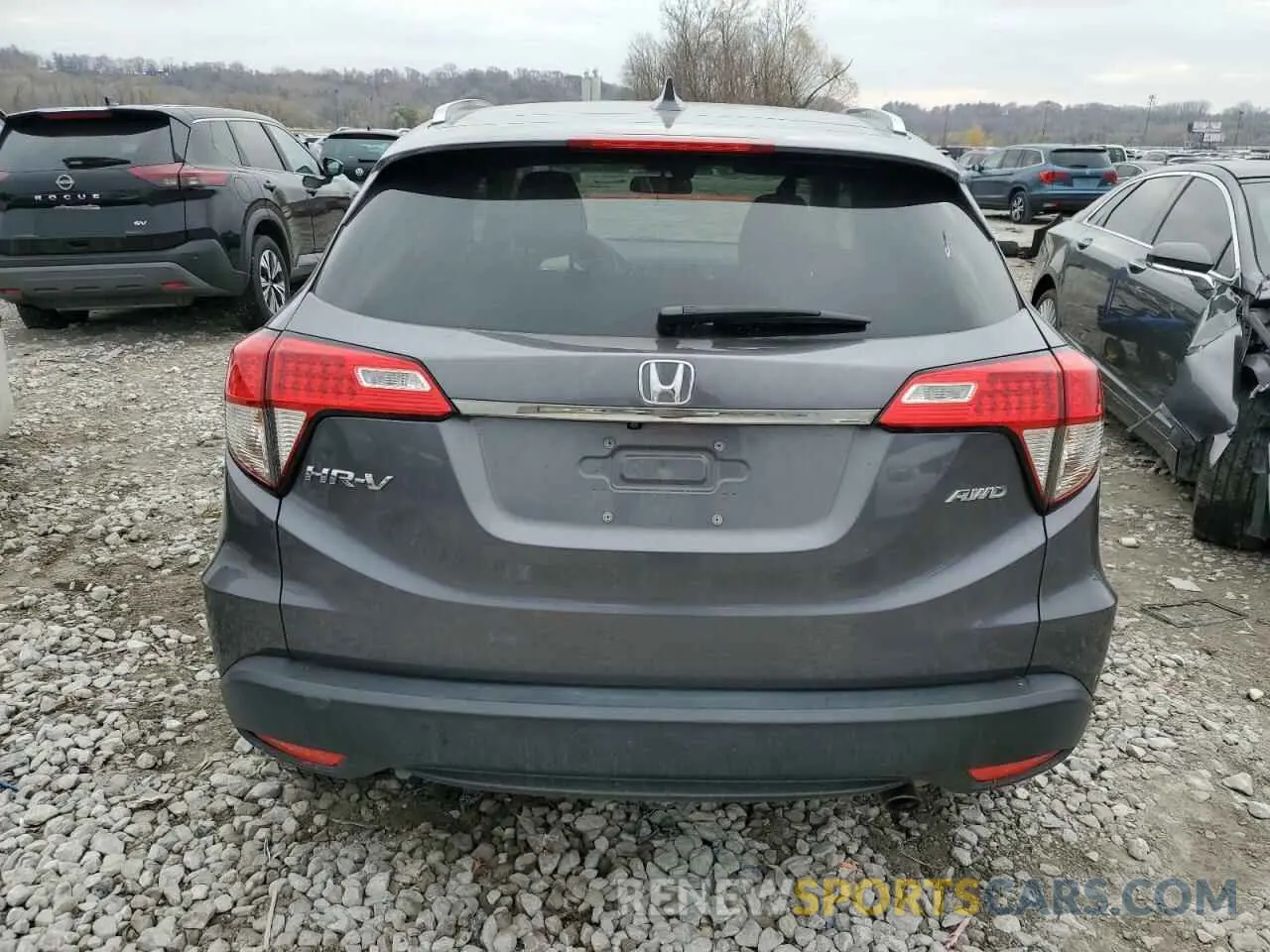 6 Photograph of a damaged car 3CZRU6H56MM742608 HONDA HR-V 2021