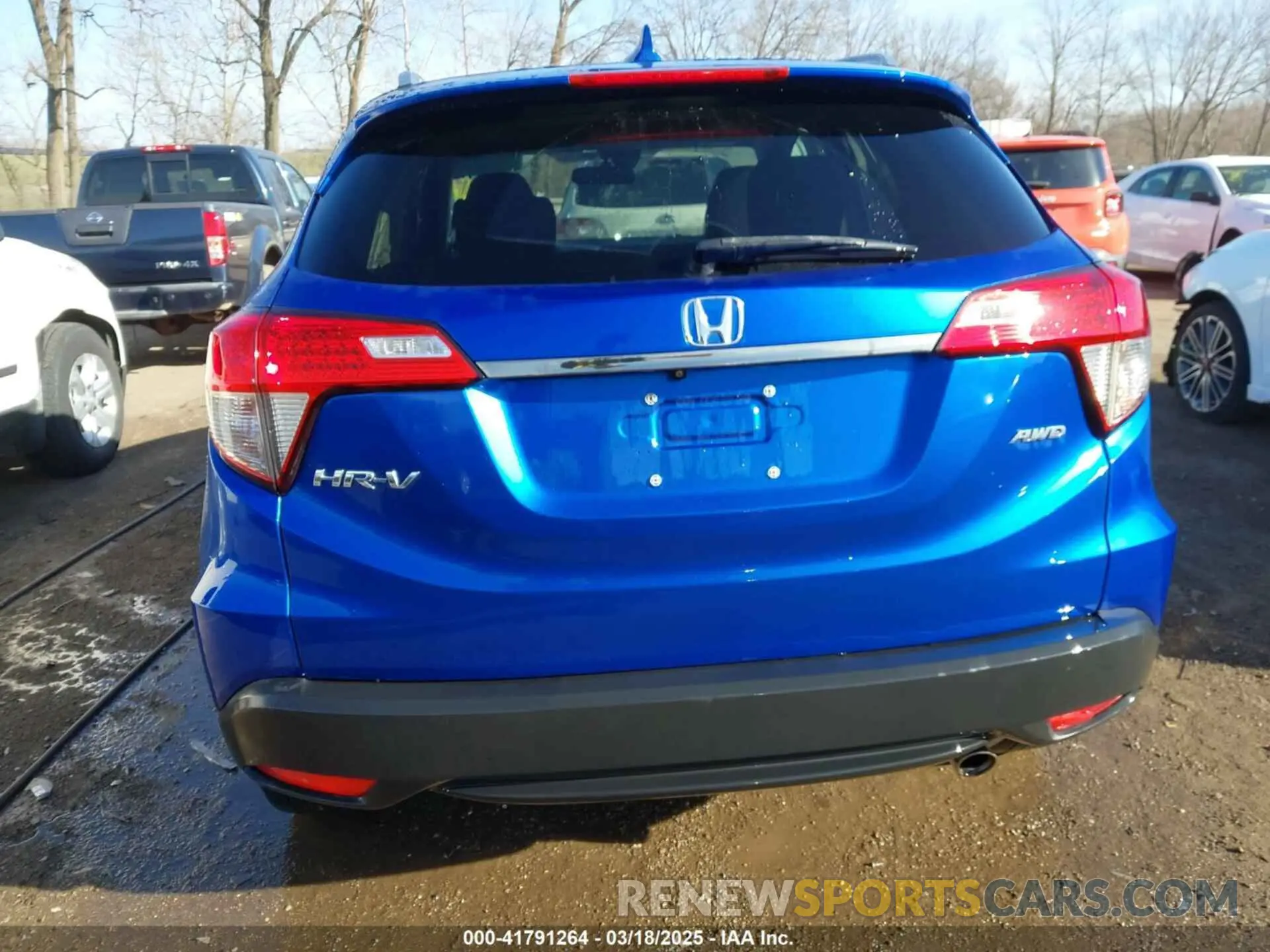 16 Photograph of a damaged car 3CZRU6H57MM752225 HONDA HR-V 2021