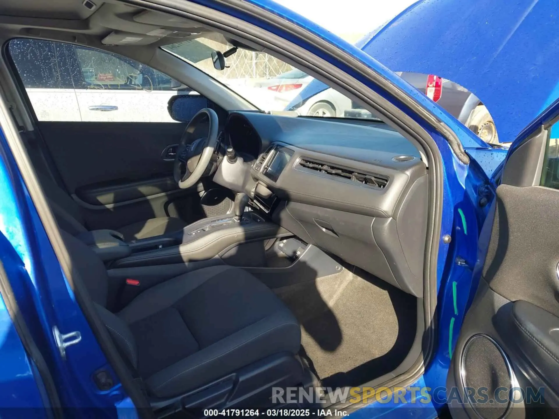 5 Photograph of a damaged car 3CZRU6H57MM752225 HONDA HR-V 2021