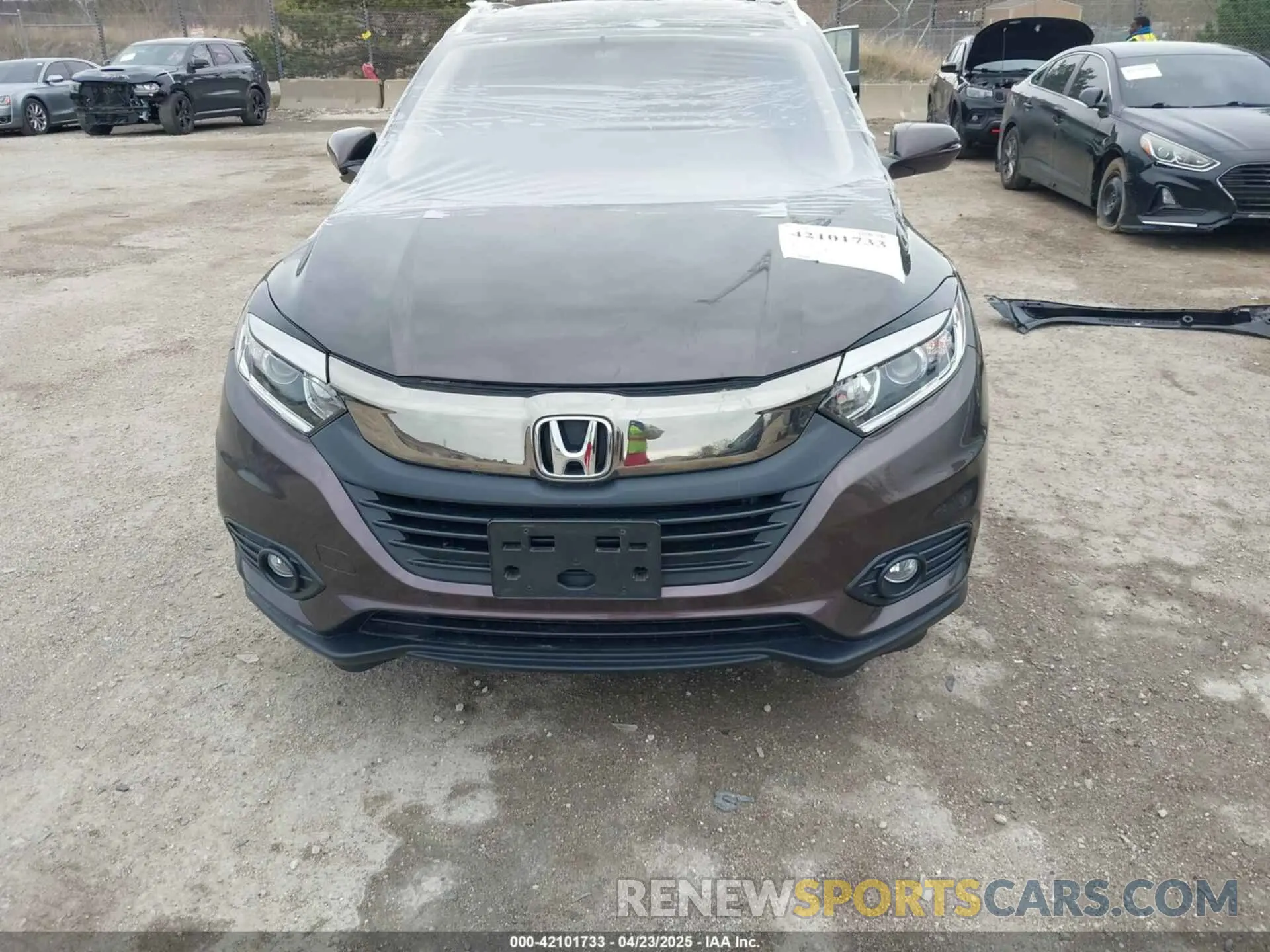 12 Photograph of a damaged car 3CZRU6H58MM720819 HONDA HR-V 2021