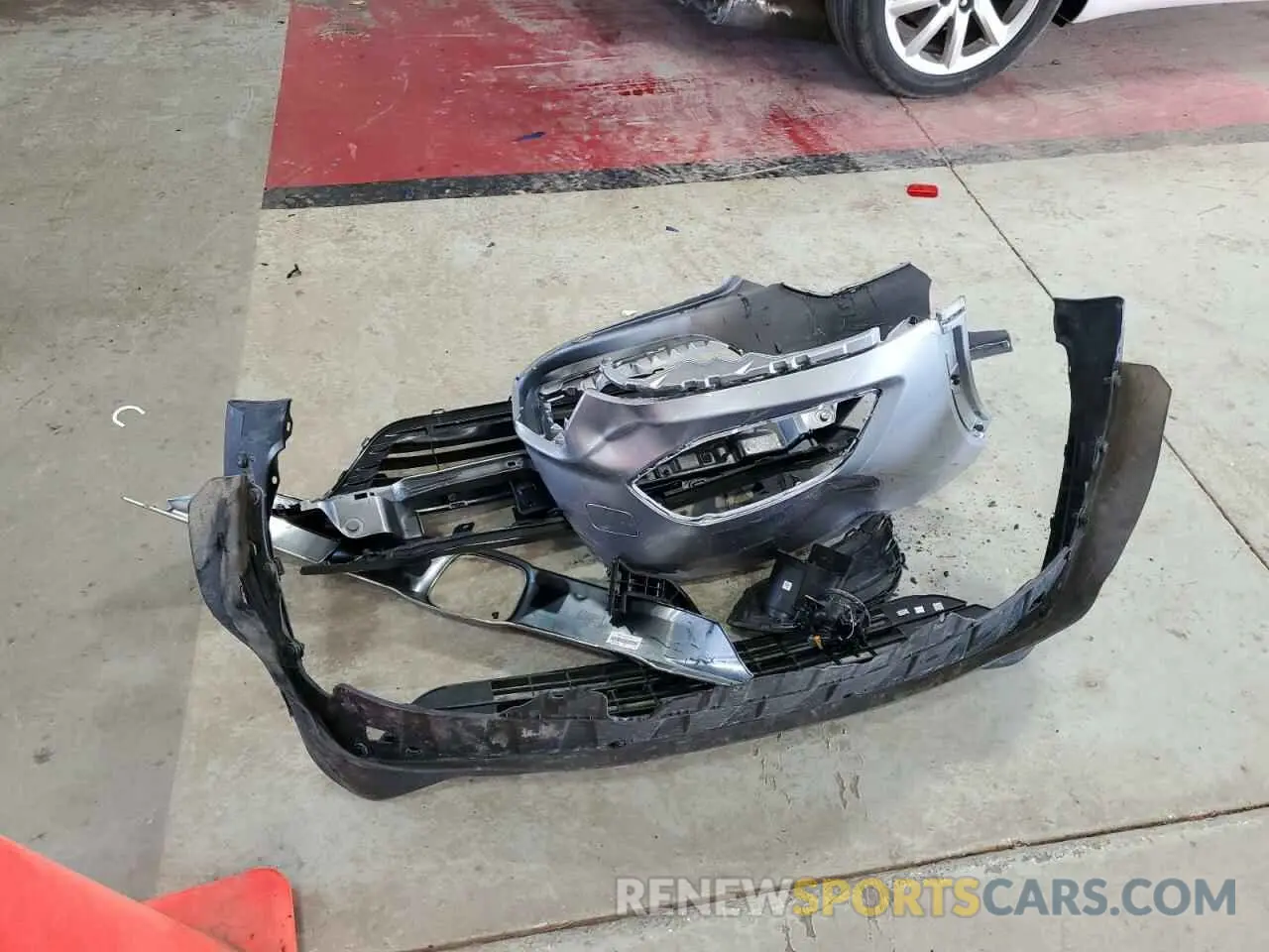 13 Photograph of a damaged car 3CZRU6H58MM723218 HONDA HR-V 2021