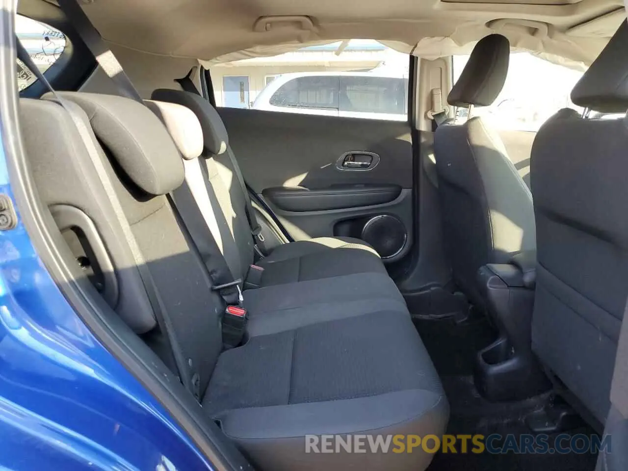 12 Photograph of a damaged car 3CZRU6H58MM741413 HONDA HR-V 2021
