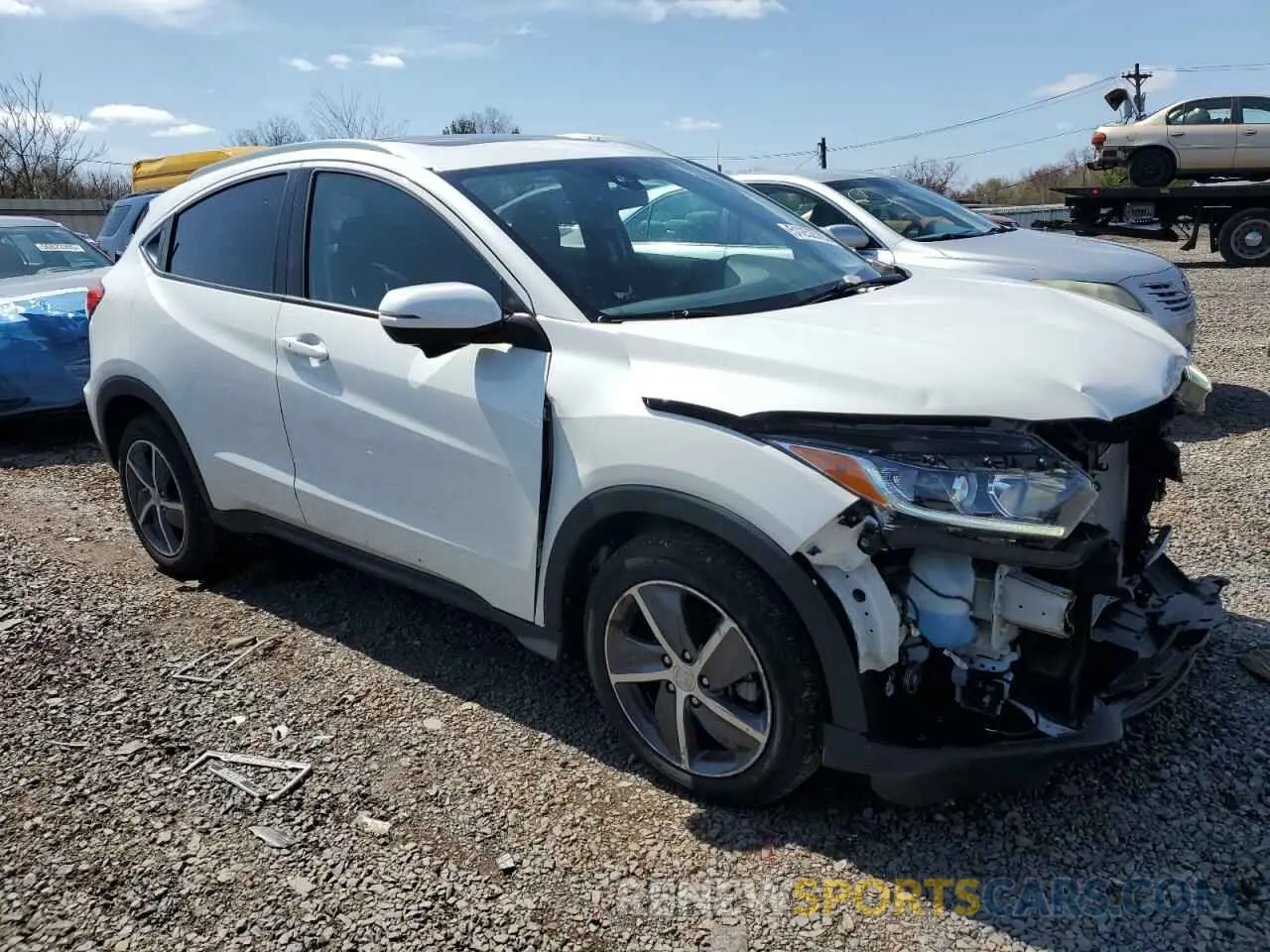 4 Photograph of a damaged car 3CZRU6H59MM707299 HONDA HR-V 2021