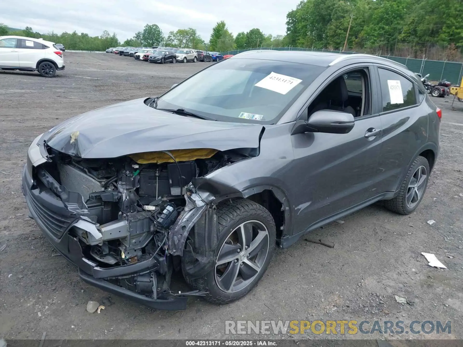 2 Photograph of a damaged car 3CZRU6H5XMM700605 HONDA HR-V 2021