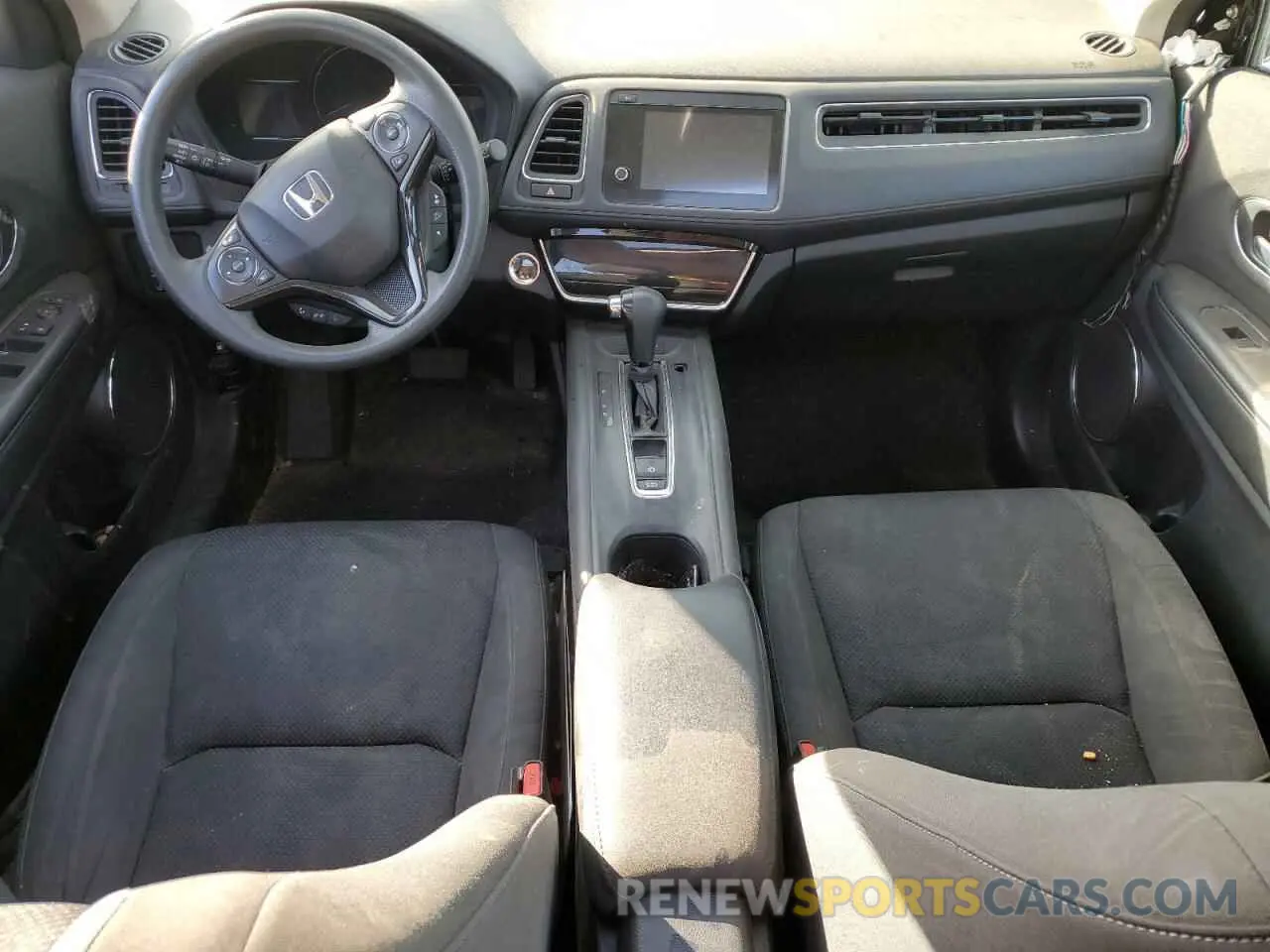 8 Photograph of a damaged car 3CZRU6H5XMM742949 HONDA HR-V 2021