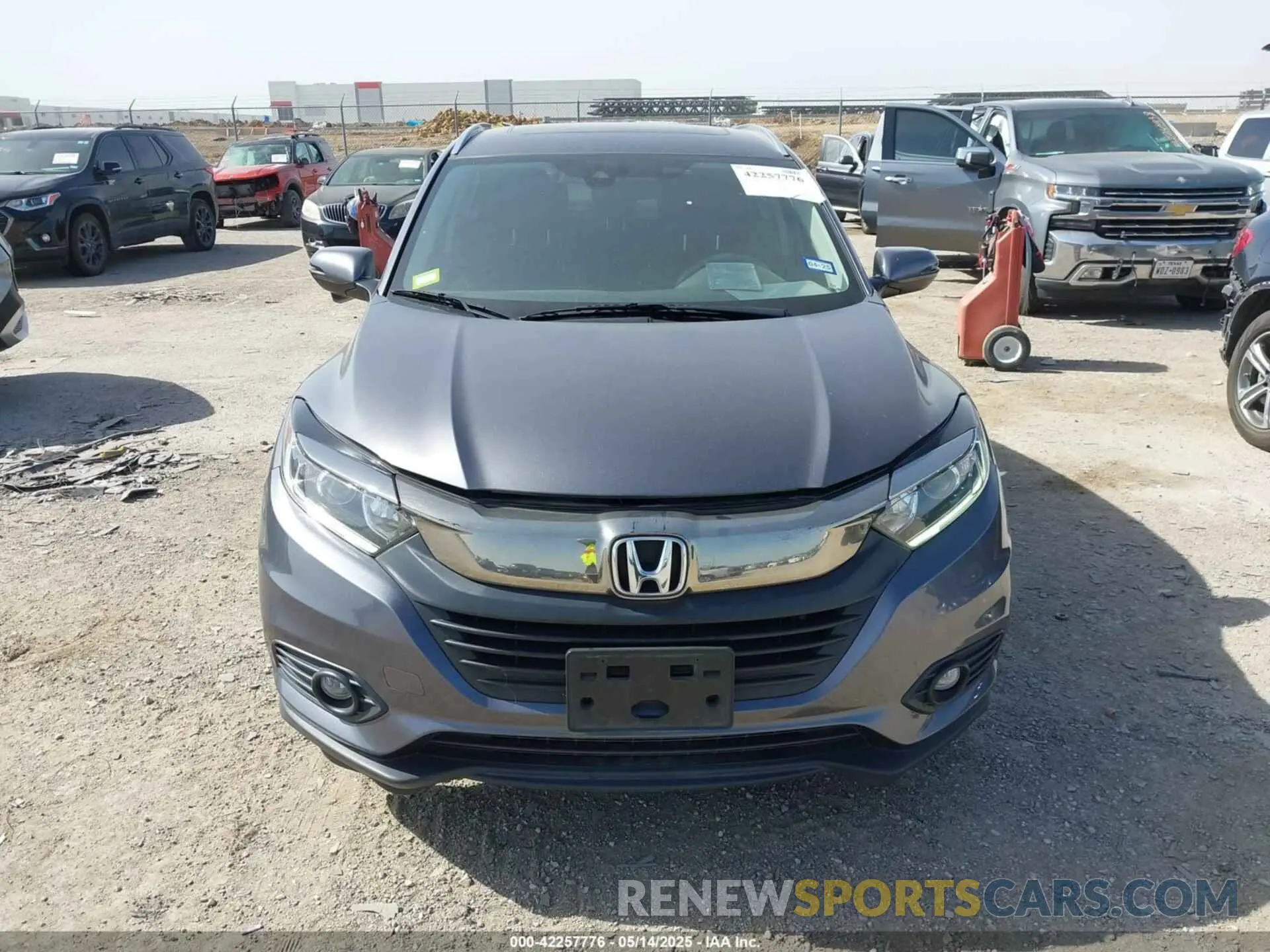 12 Photograph of a damaged car 3CZRU6H5XMM755751 HONDA HR-V 2021