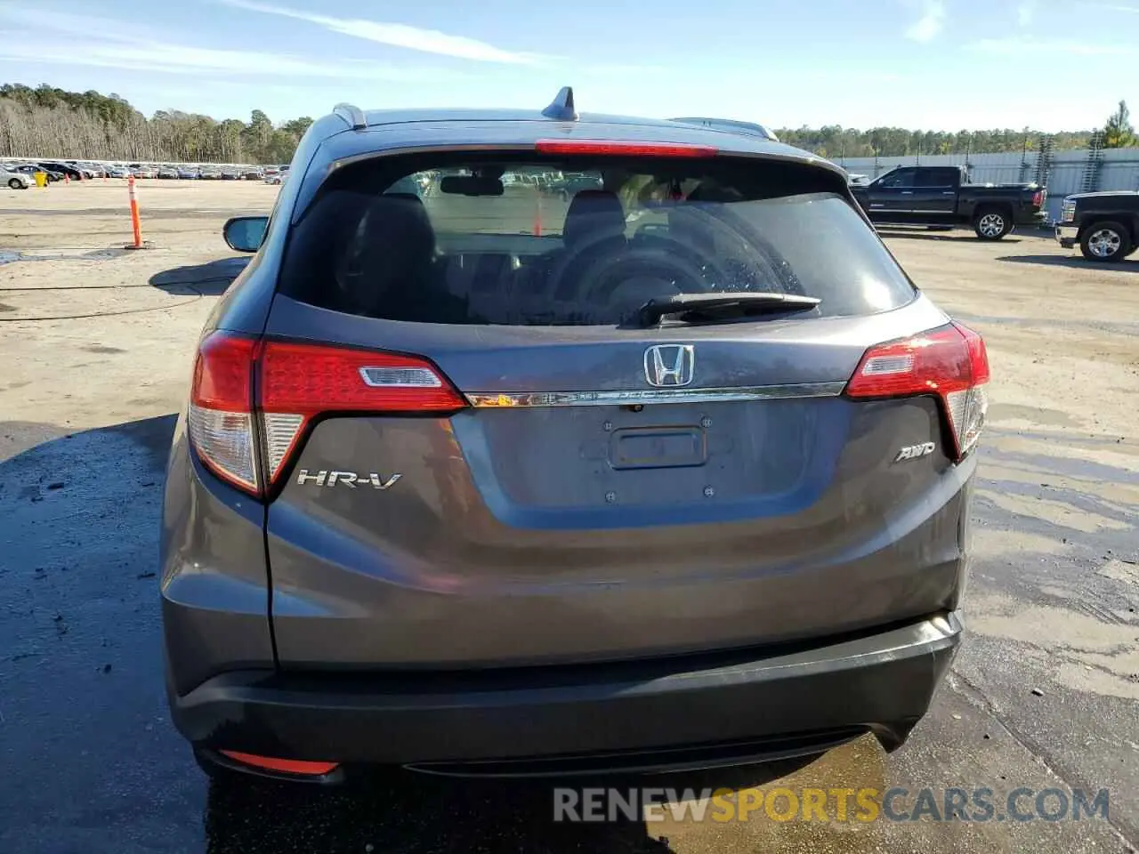 6 Photograph of a damaged car 3CZRU6H72MM715178 HONDA HR-V 2021