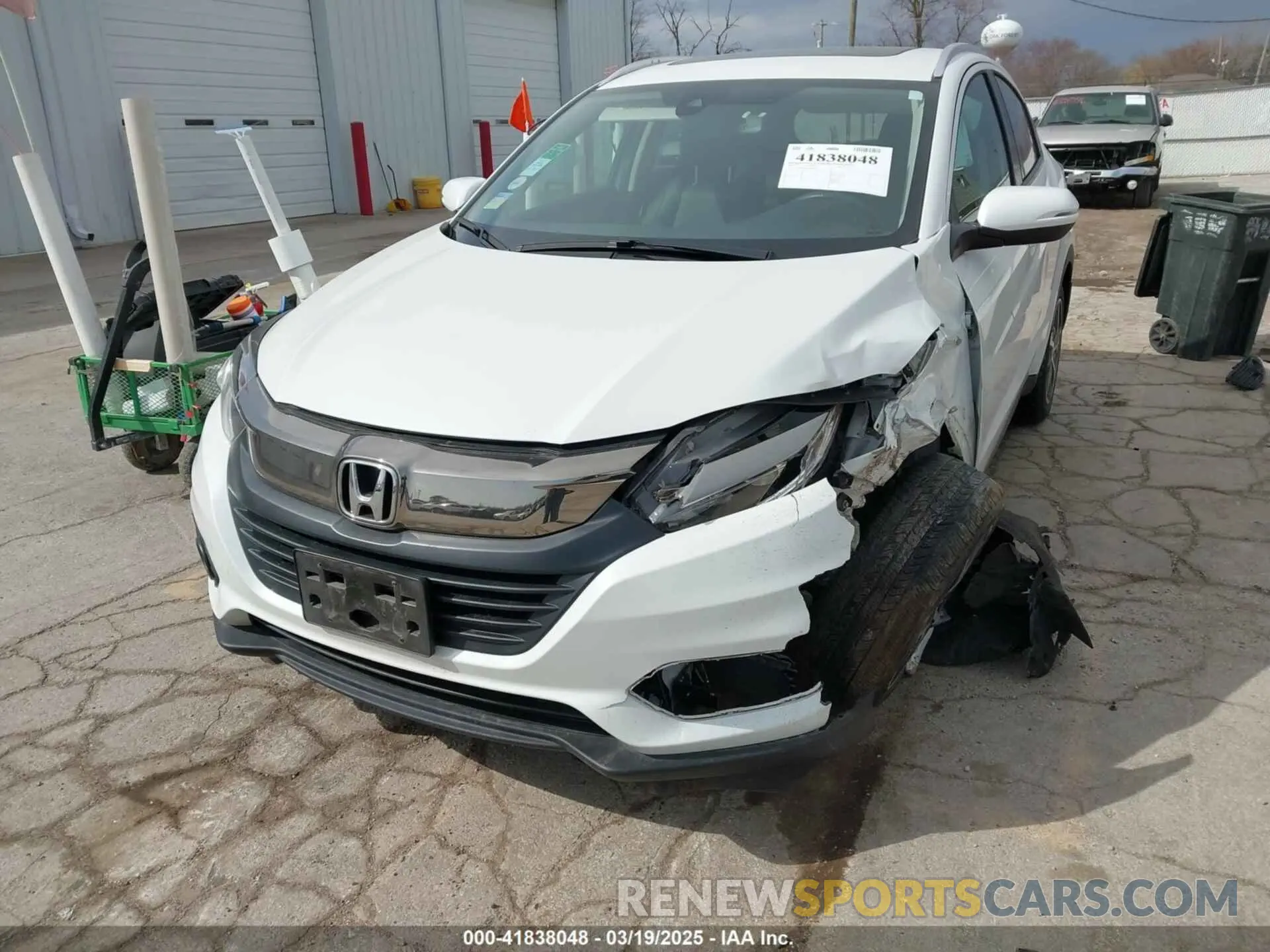 2 Photograph of a damaged car 3CZRU6H72MM739898 HONDA HR-V 2021