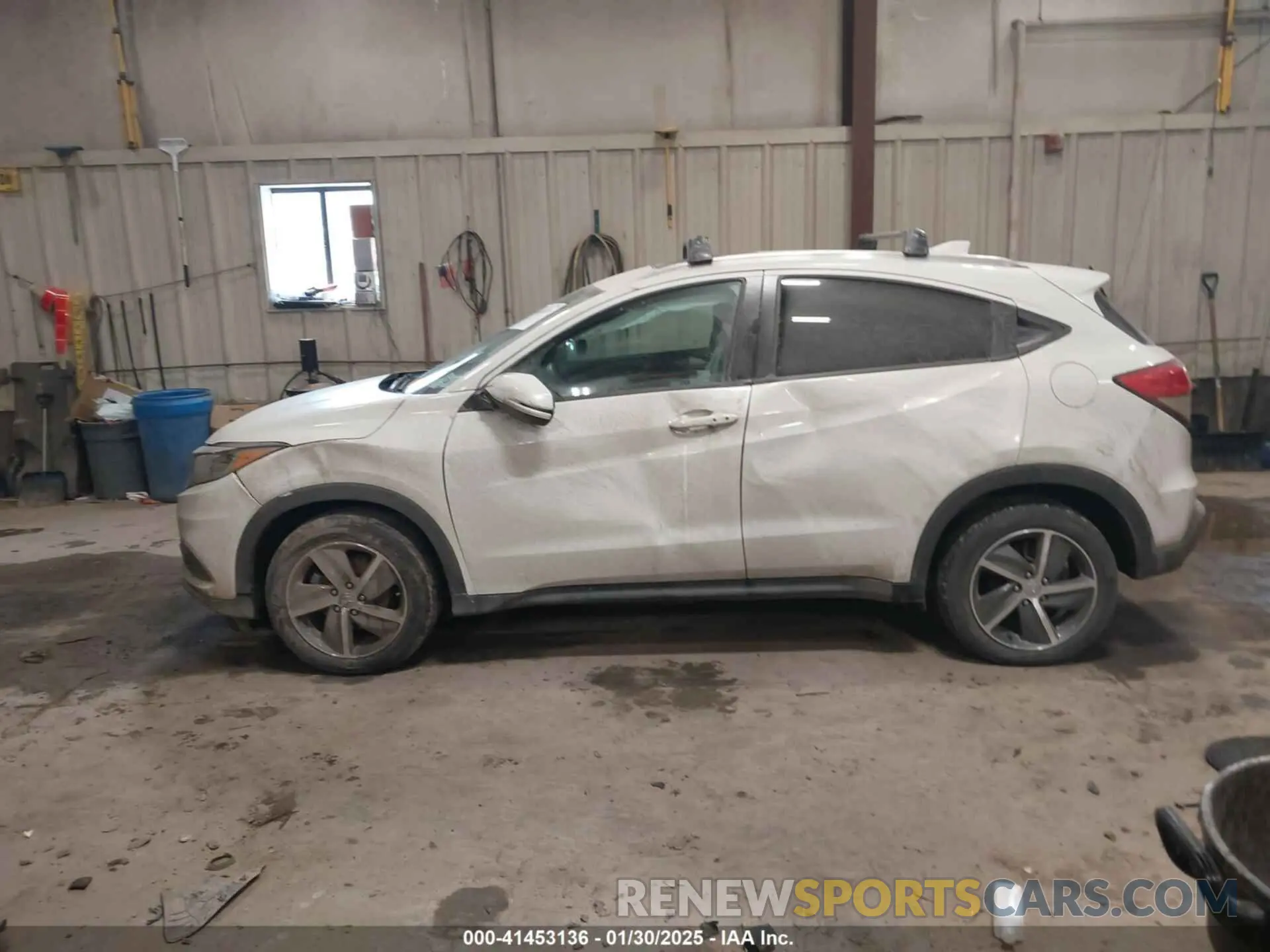 13 Photograph of a damaged car 3CZRU6H72MM744244 HONDA HR-V 2021