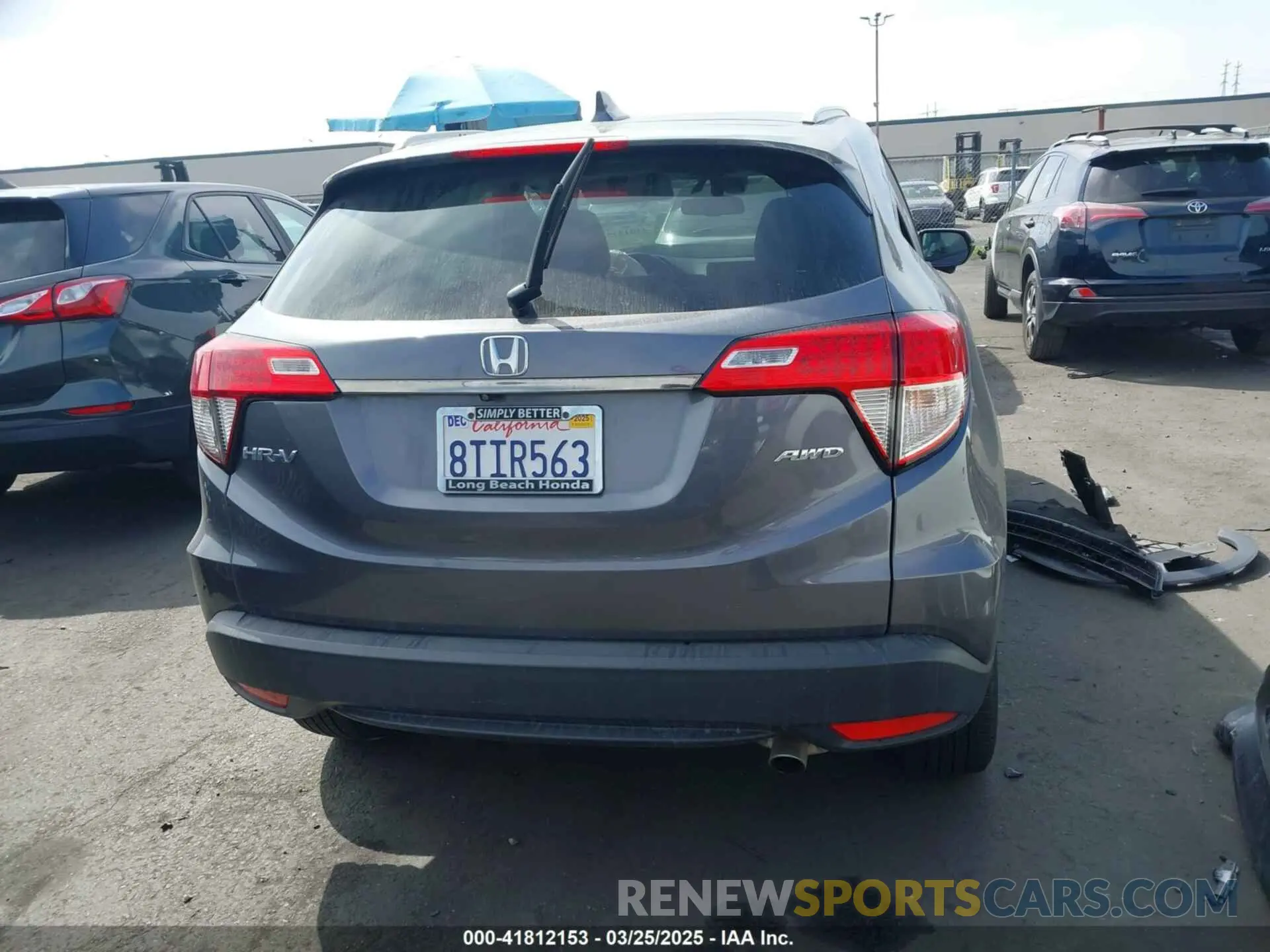 17 Photograph of a damaged car 3CZRU6H74MM713769 HONDA HR-V 2021