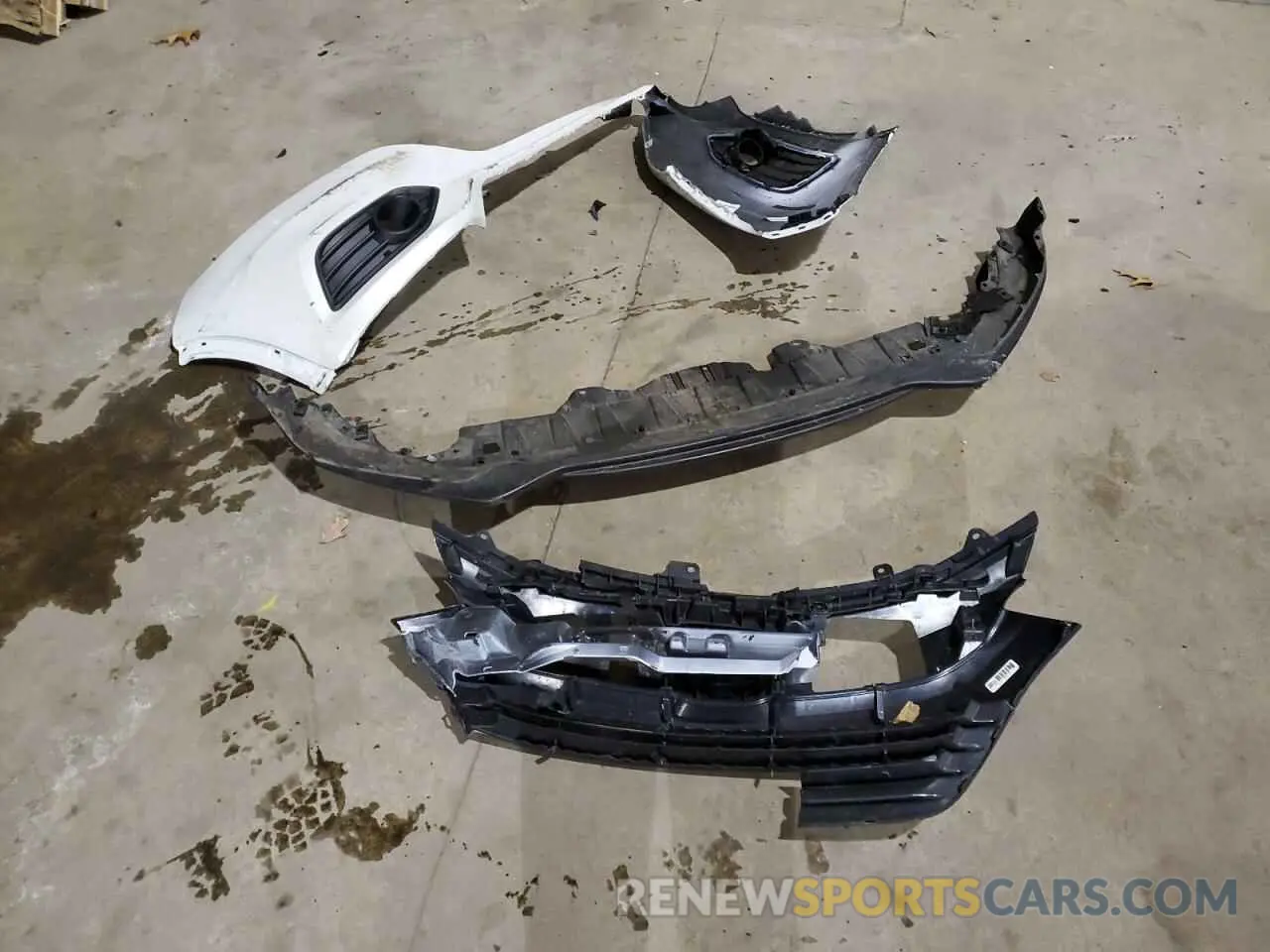 13 Photograph of a damaged car 3CZRU6H74MM728532 HONDA HR-V 2021