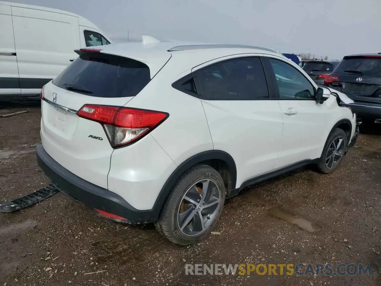 3 Photograph of a damaged car 3CZRU6H76MM711635 HONDA HR-V 2021