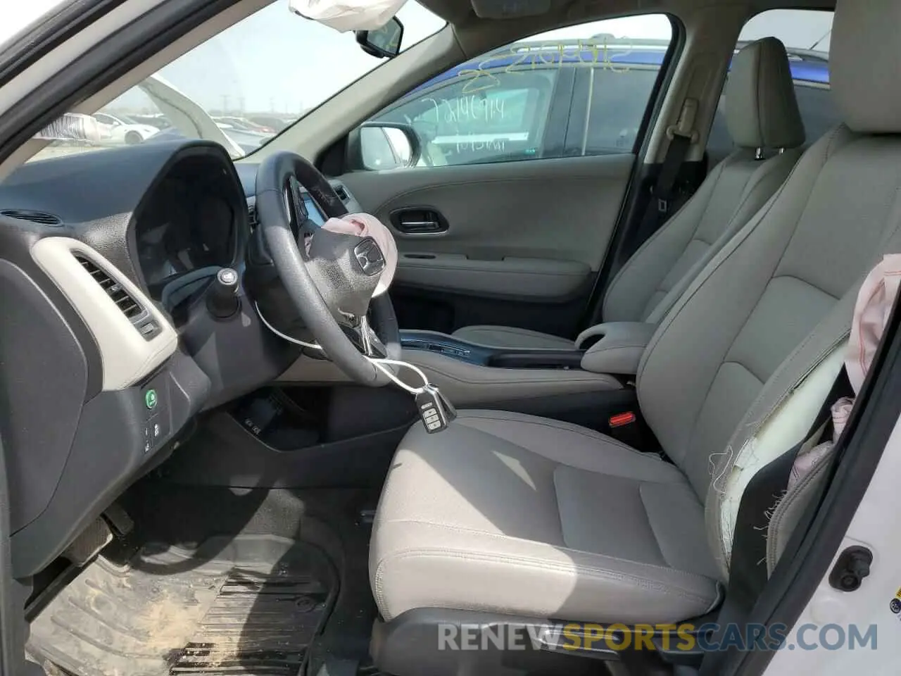 7 Photograph of a damaged car 3CZRU6H76MM711635 HONDA HR-V 2021