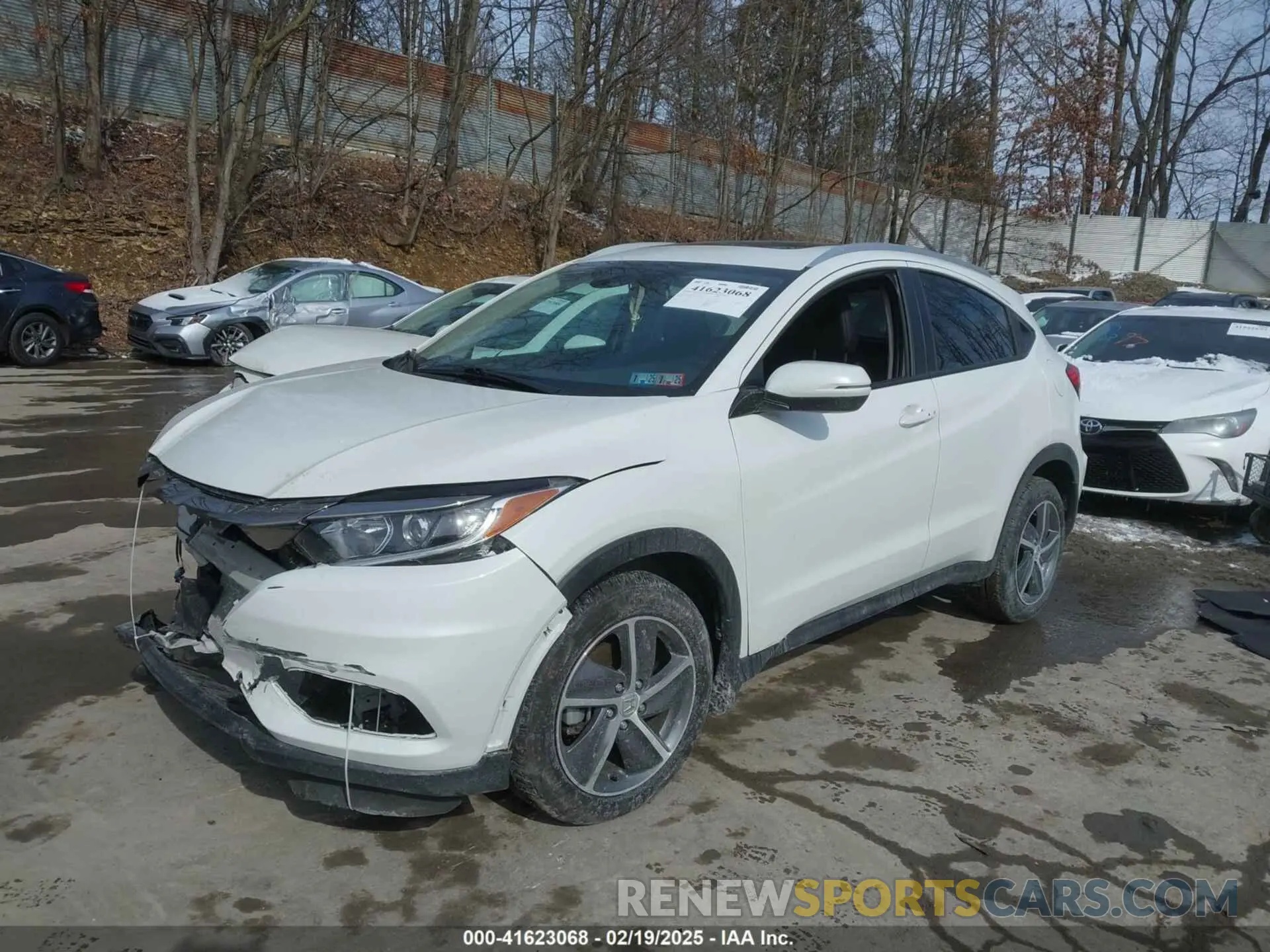 2 Photograph of a damaged car 3CZRU6H7XMM739955 HONDA HR-V 2021