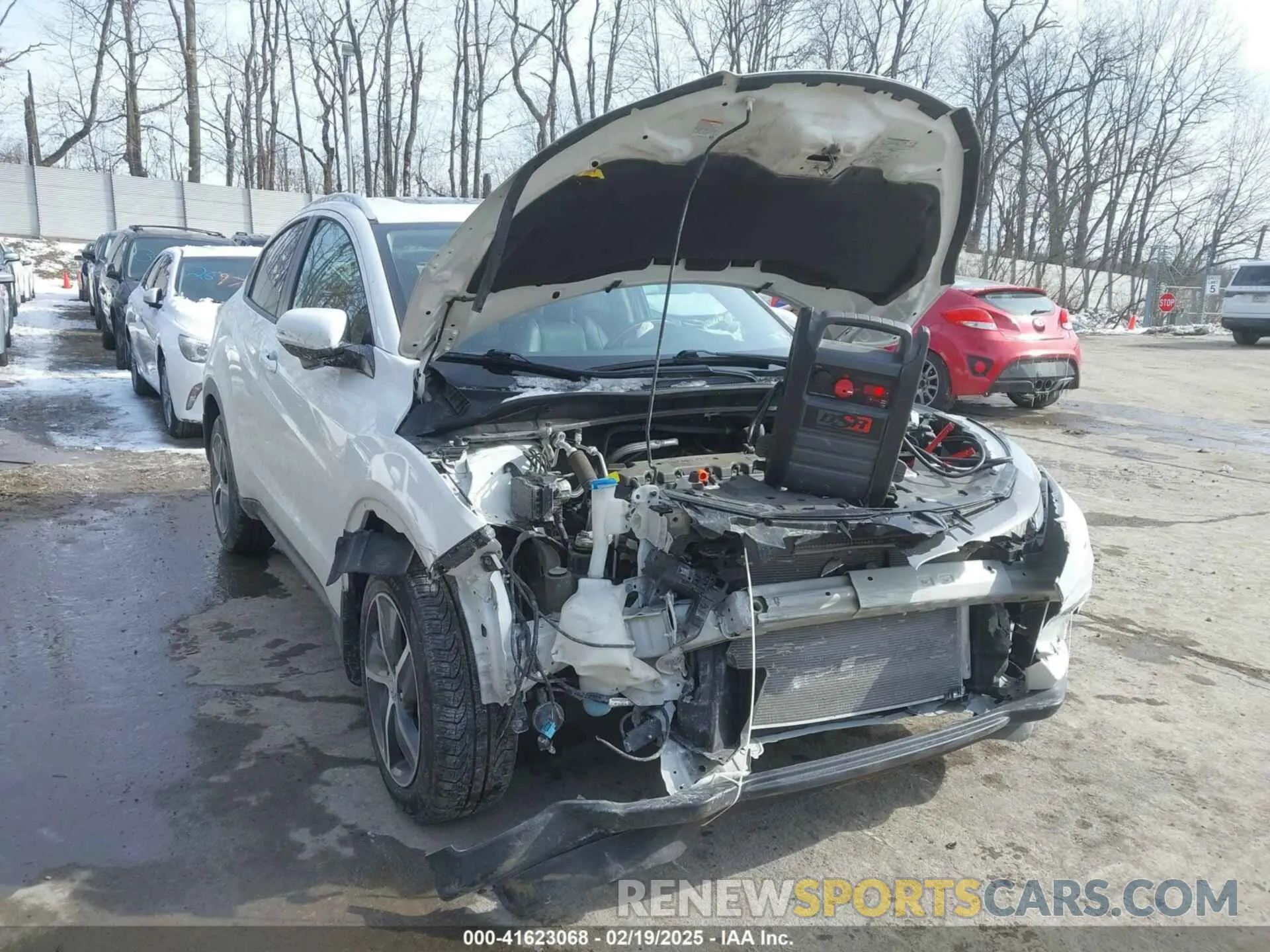 6 Photograph of a damaged car 3CZRU6H7XMM739955 HONDA HR-V 2021