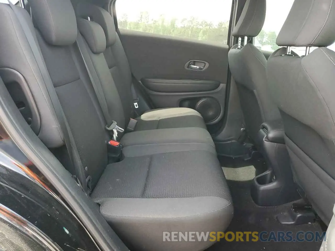 10 Photograph of a damaged car 3CZRU5H10NM716384 HONDA HR-V 2022