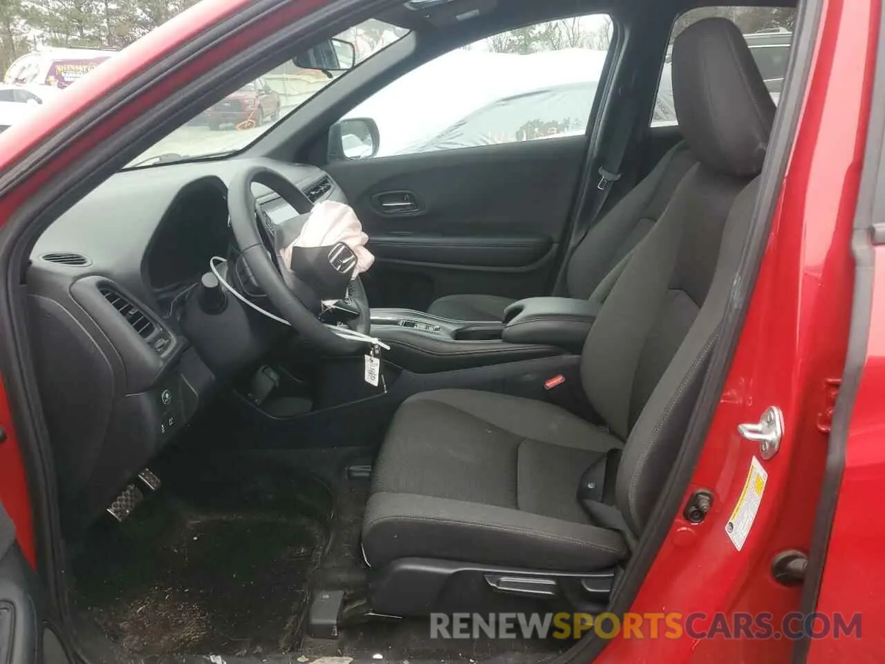 7 Photograph of a damaged car 3CZRU5H10NM719432 HONDA HR-V 2022